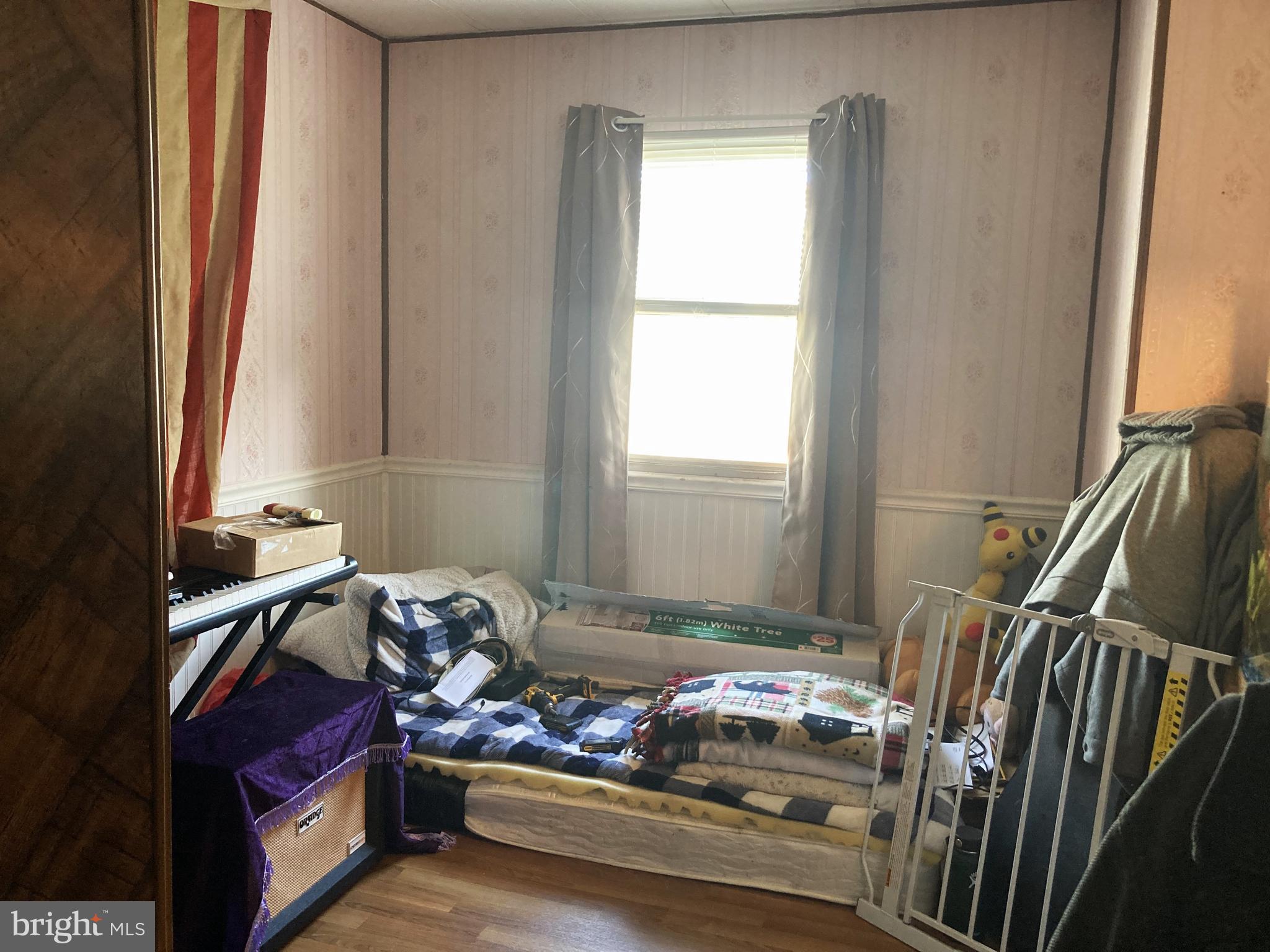 PINE RIDGE MHP - Residential