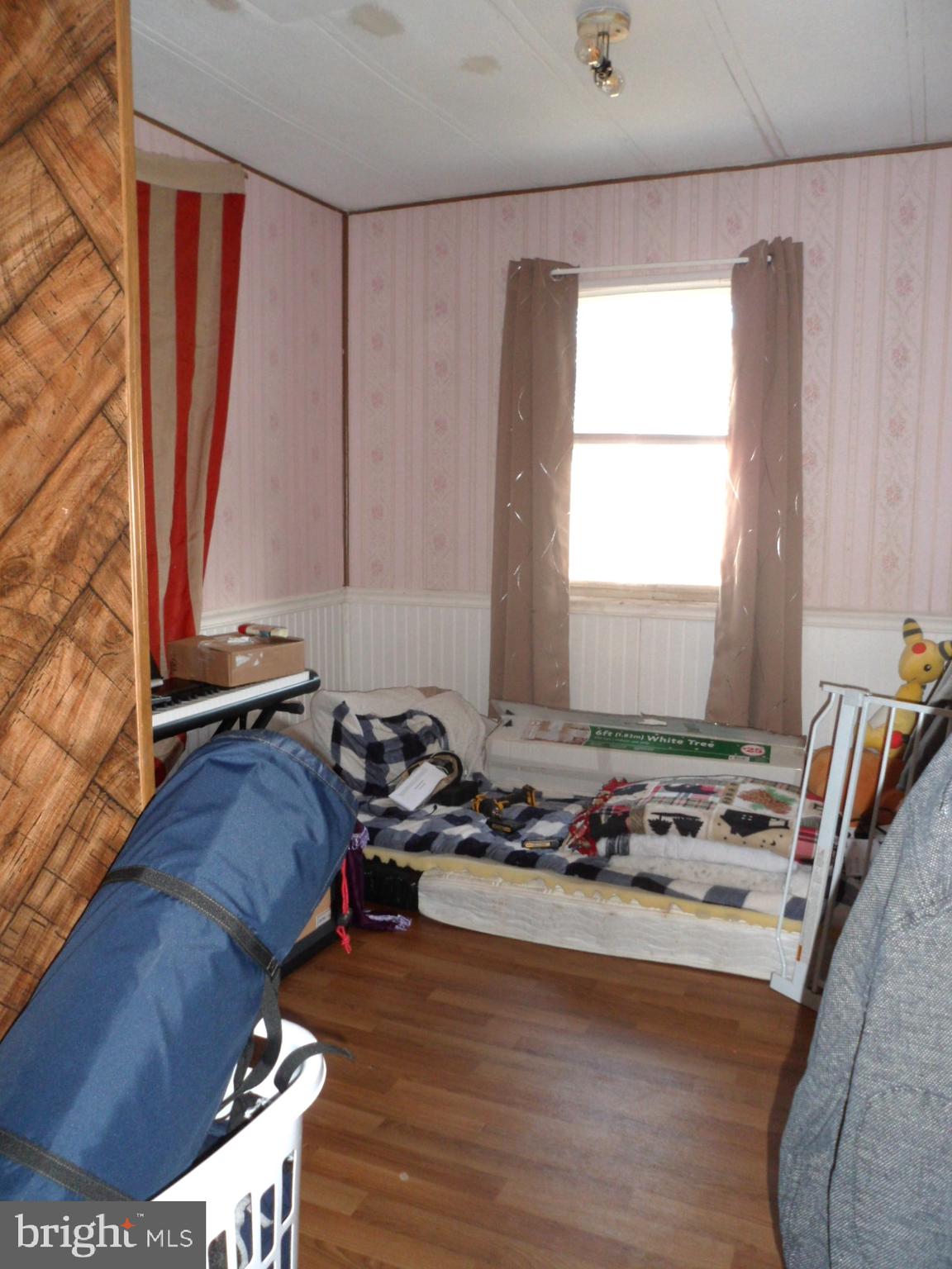 PINE RIDGE MHP - Residential