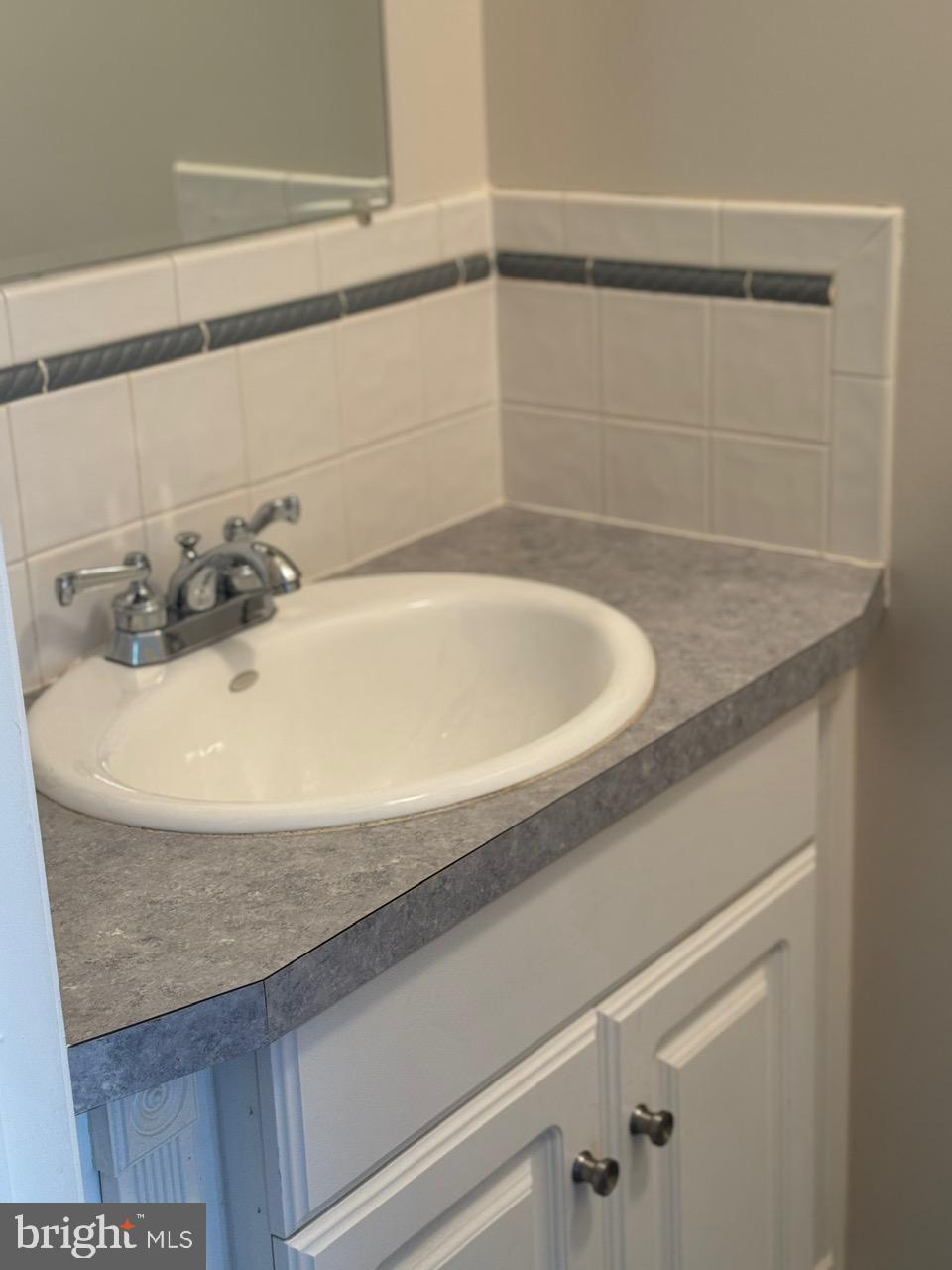 CANTON - Residential Lease