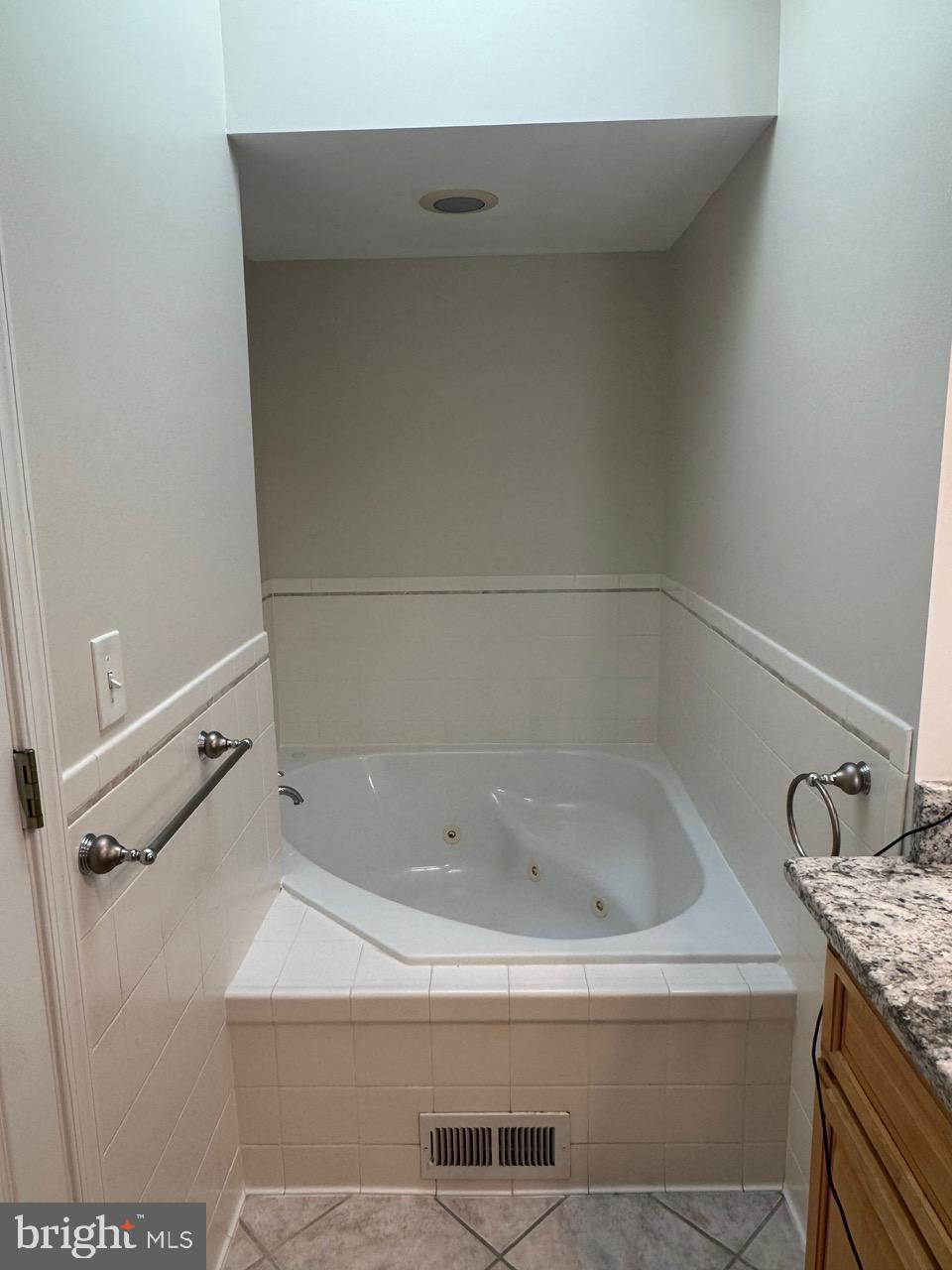 CANTON - Residential Lease