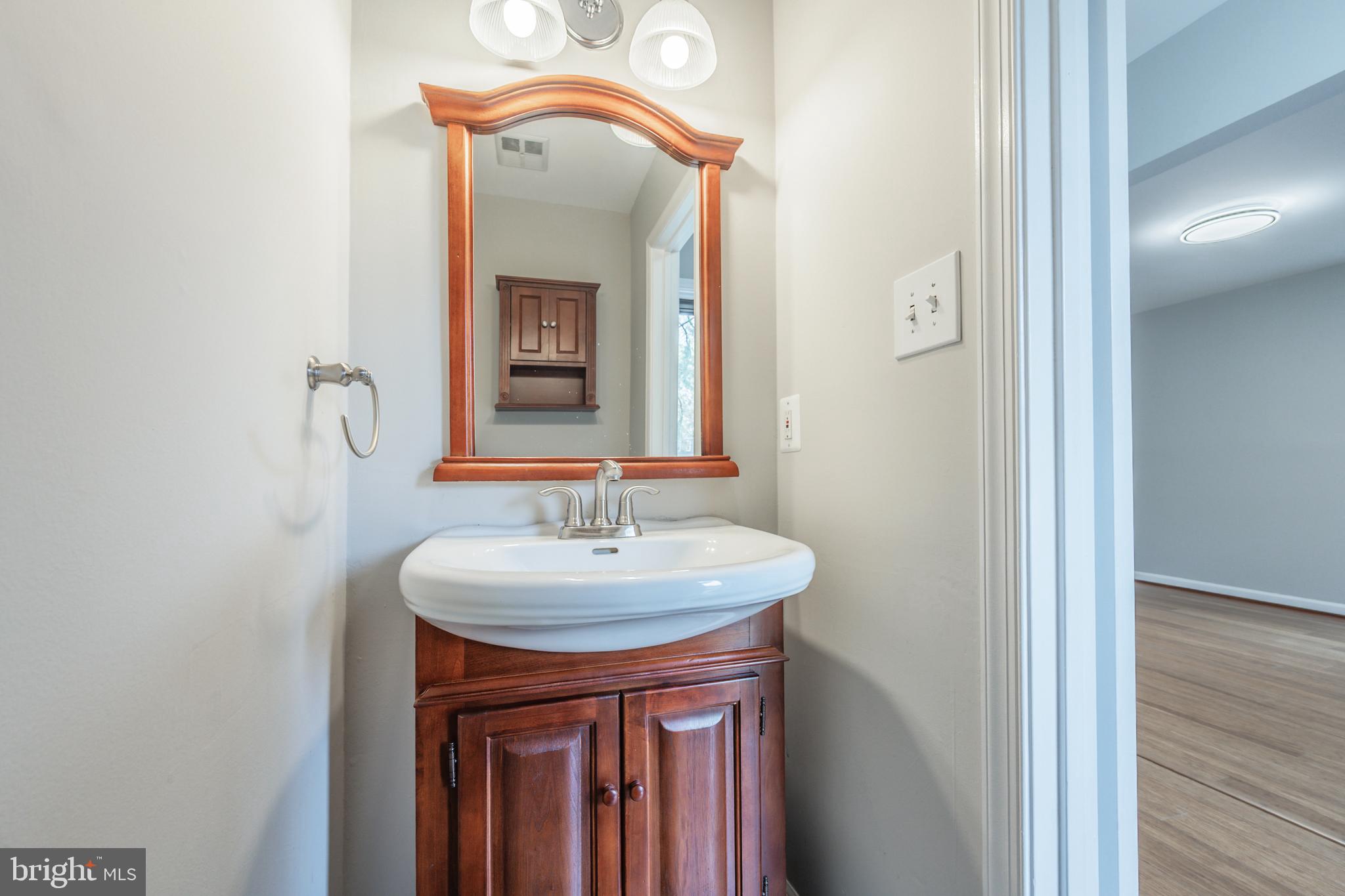 COLONY PARK - Residential