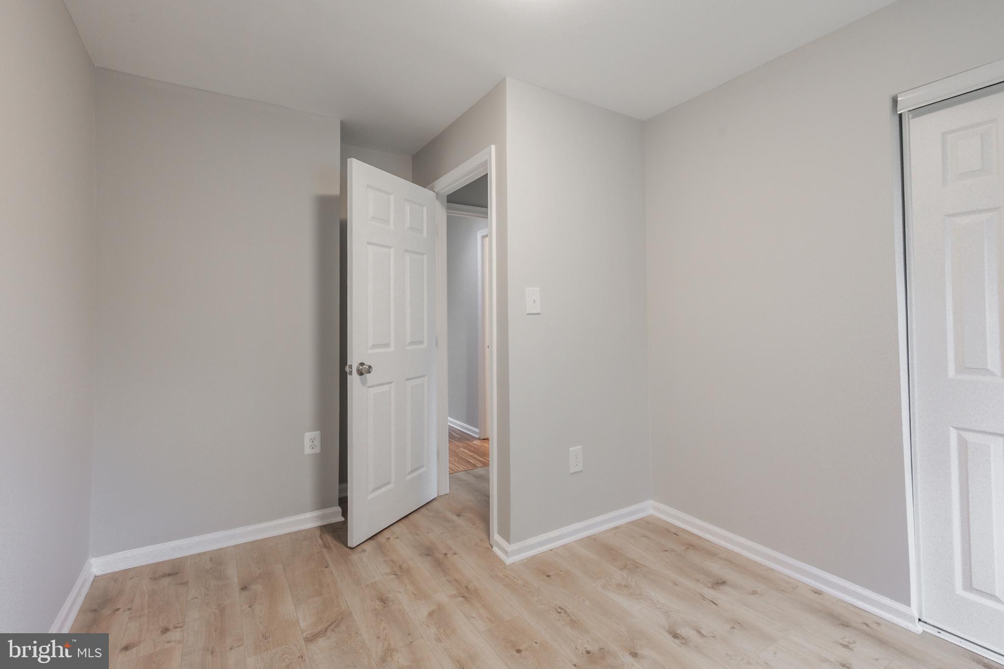 COLONY PARK - Residential