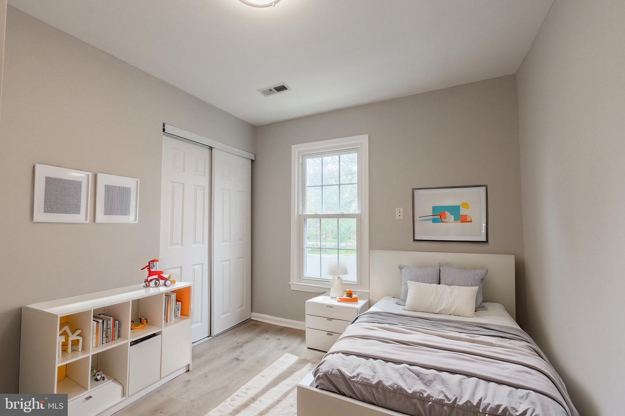 COLONY PARK - Residential