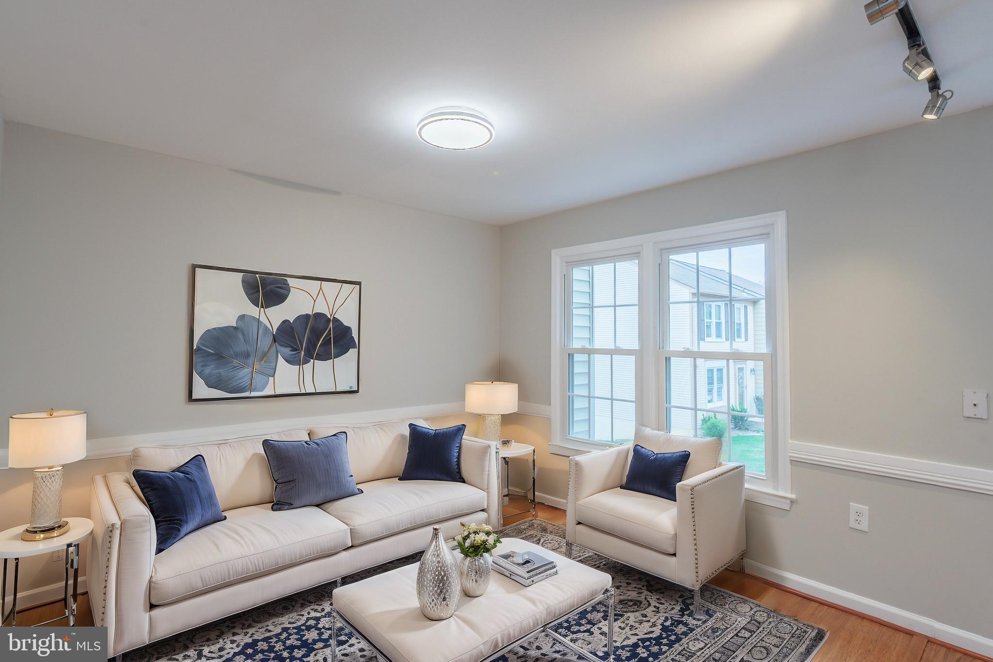 COLONY PARK - Residential