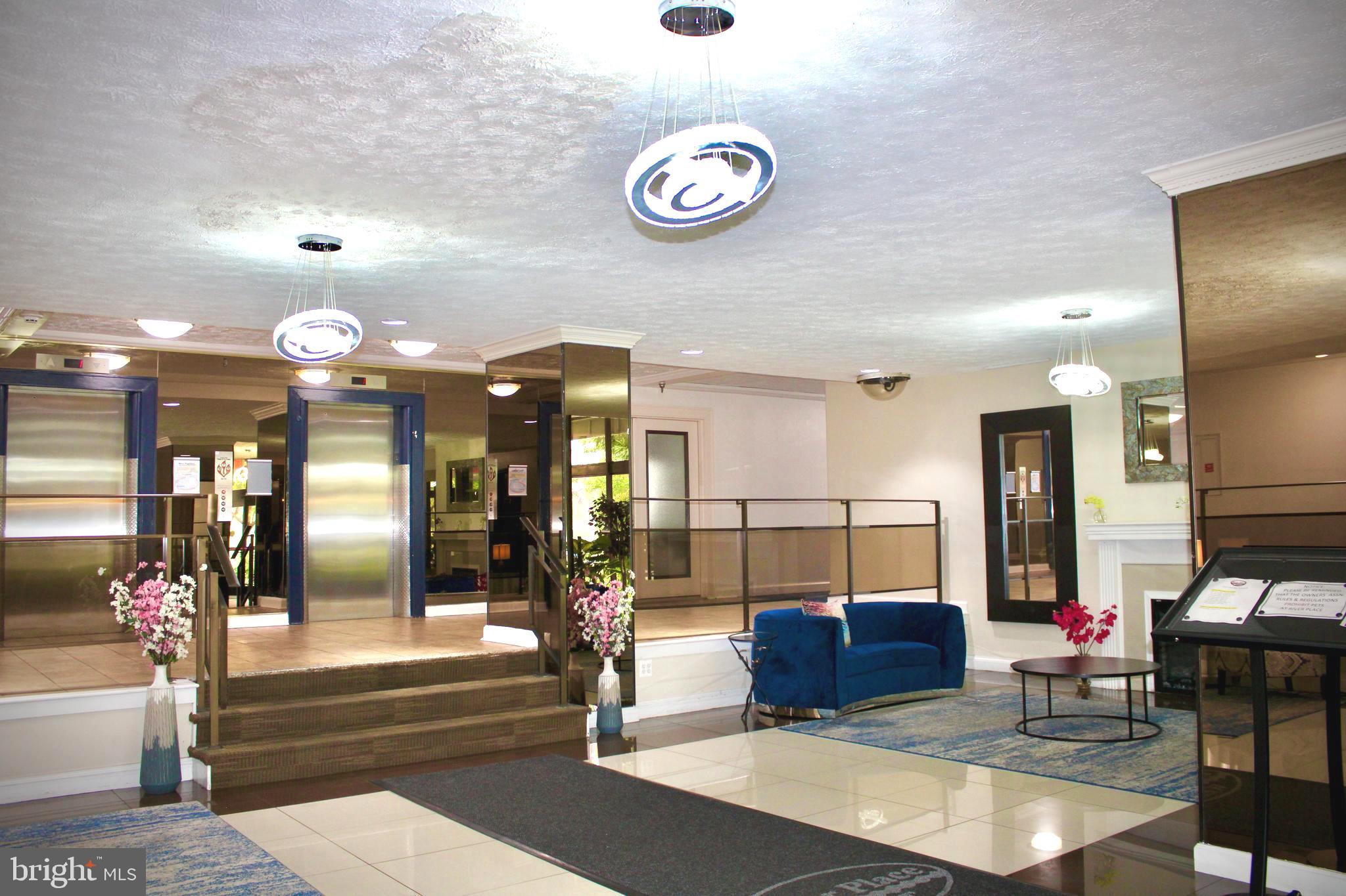 RIVER PLACE WEST - Residential Lease