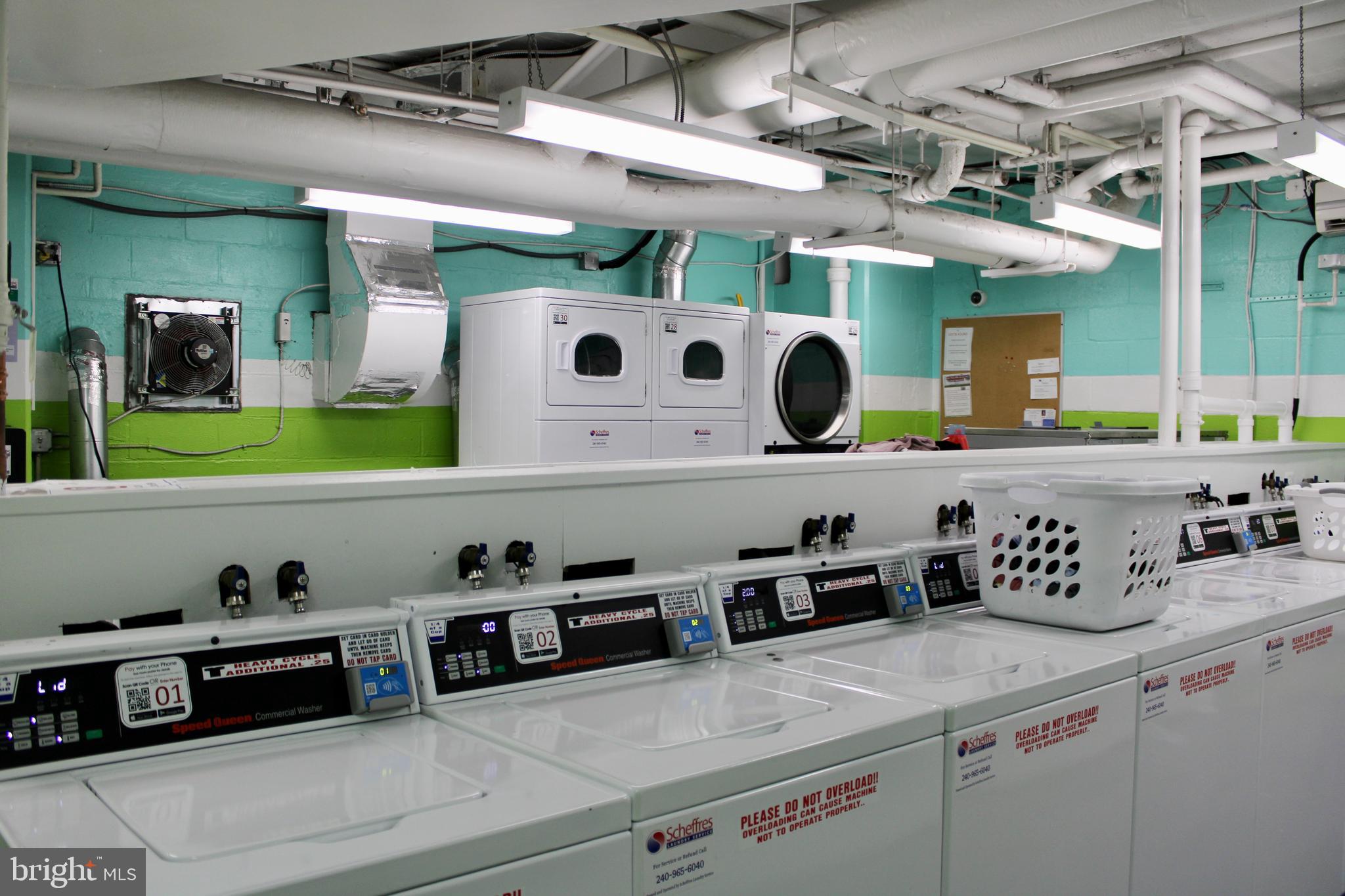 RIVER PLACE WEST - Residential Lease