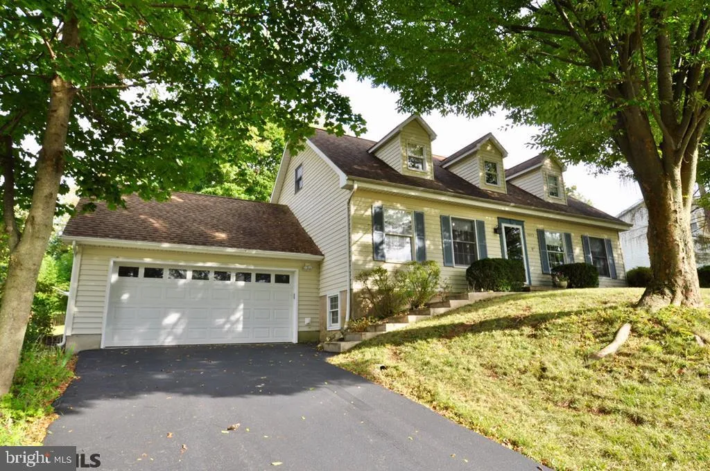 1013 Cortland Drive, Lemont, PA 16851