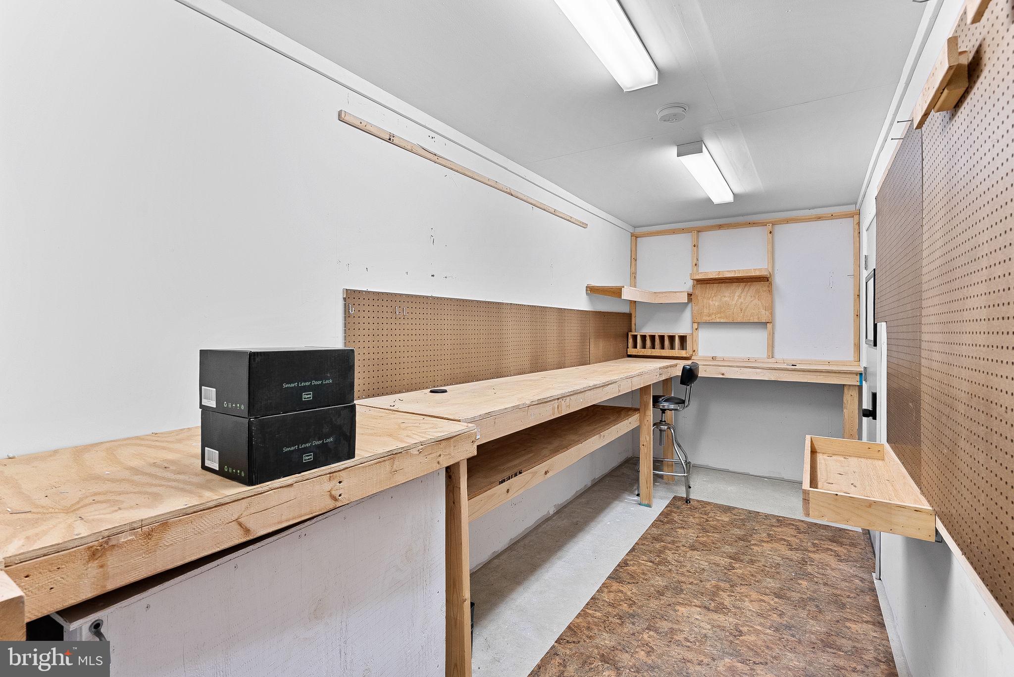 NEW TOWN MEADOWS - Residential