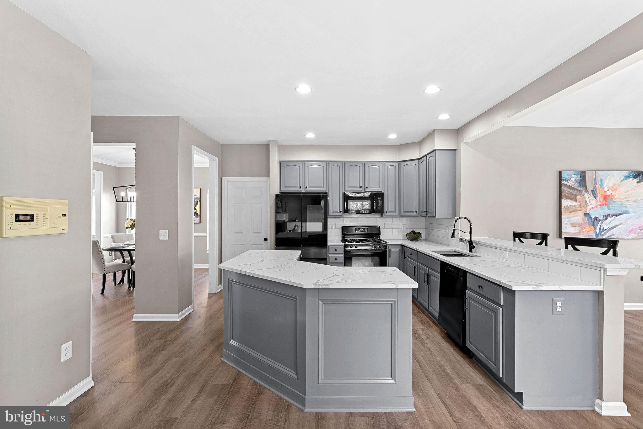 NEW TOWN MEADOWS - Residential