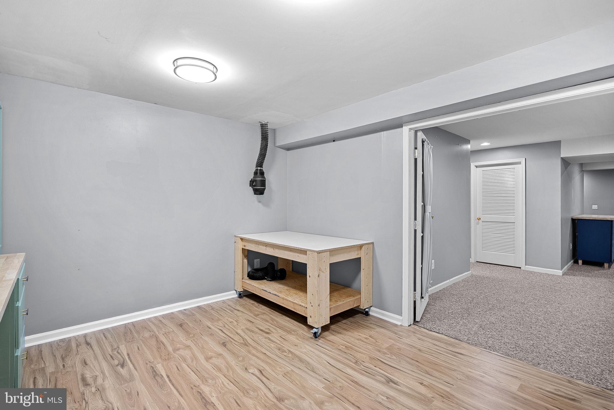 NEW TOWN MEADOWS - Residential