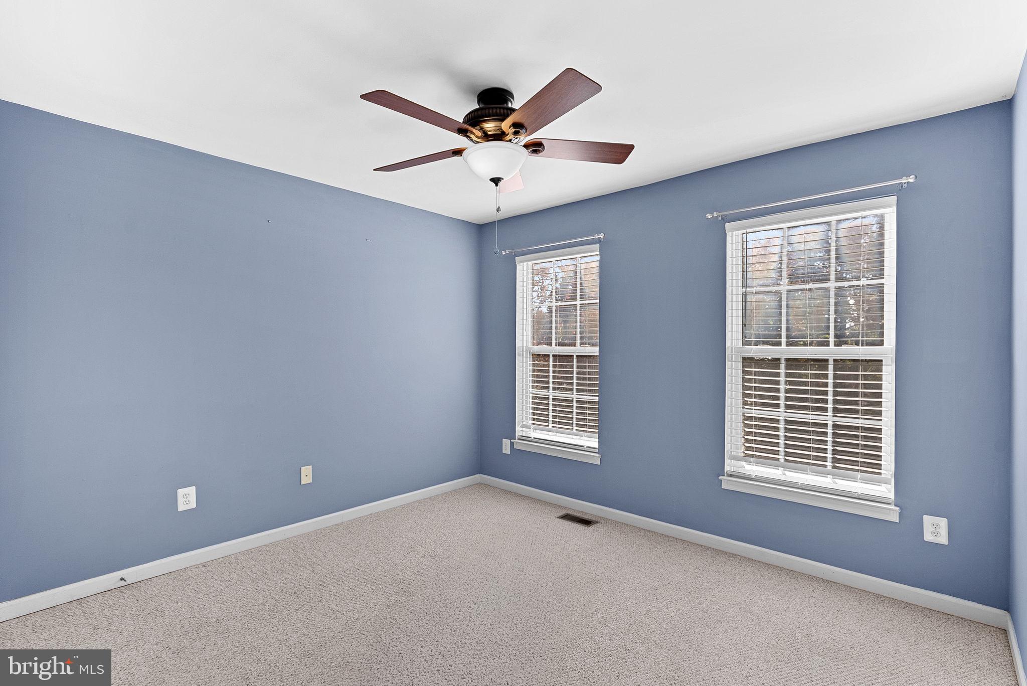 NEW TOWN MEADOWS - Residential