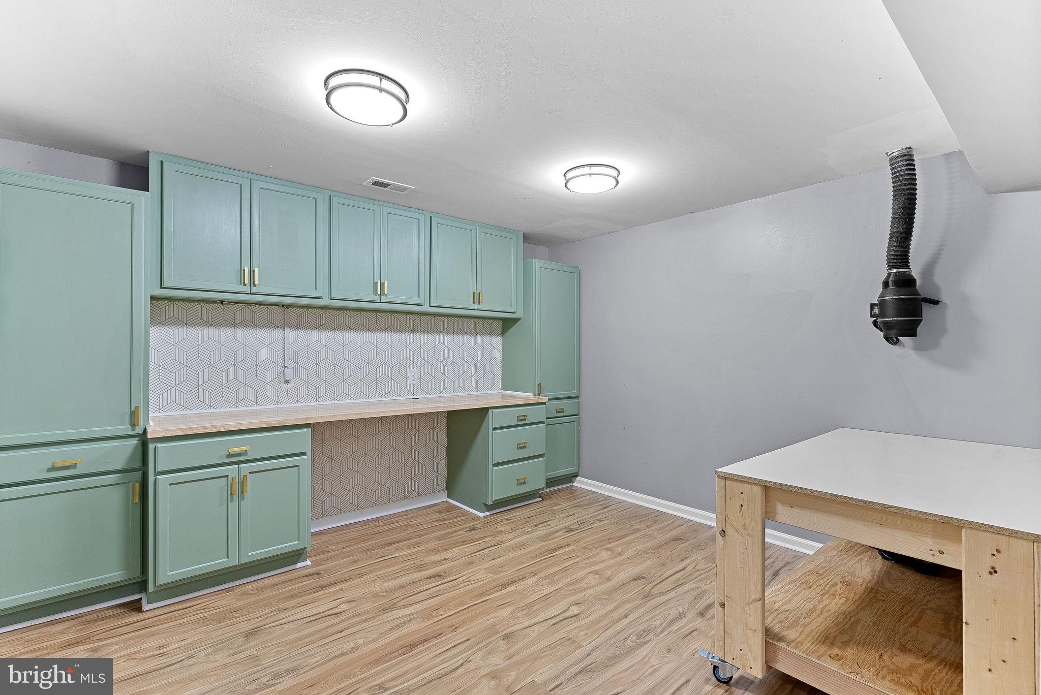 NEW TOWN MEADOWS - Residential