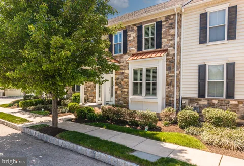 118 Delancey Place, Plymouth Meeting, PA MLS: PAMC2170764