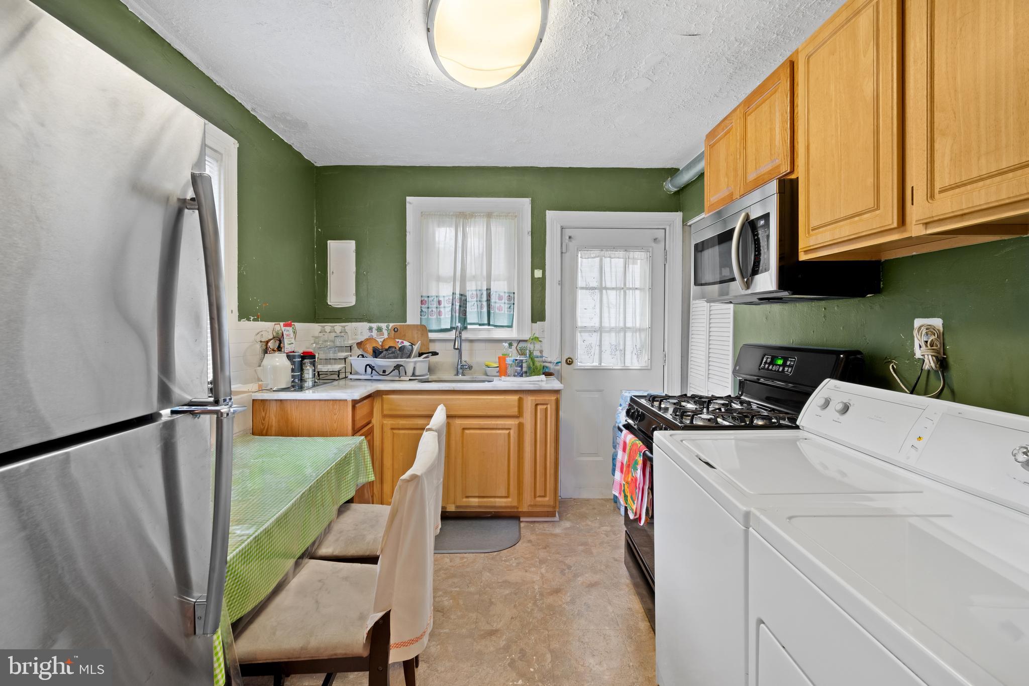 UPPER MORNINGSIDE - Residential