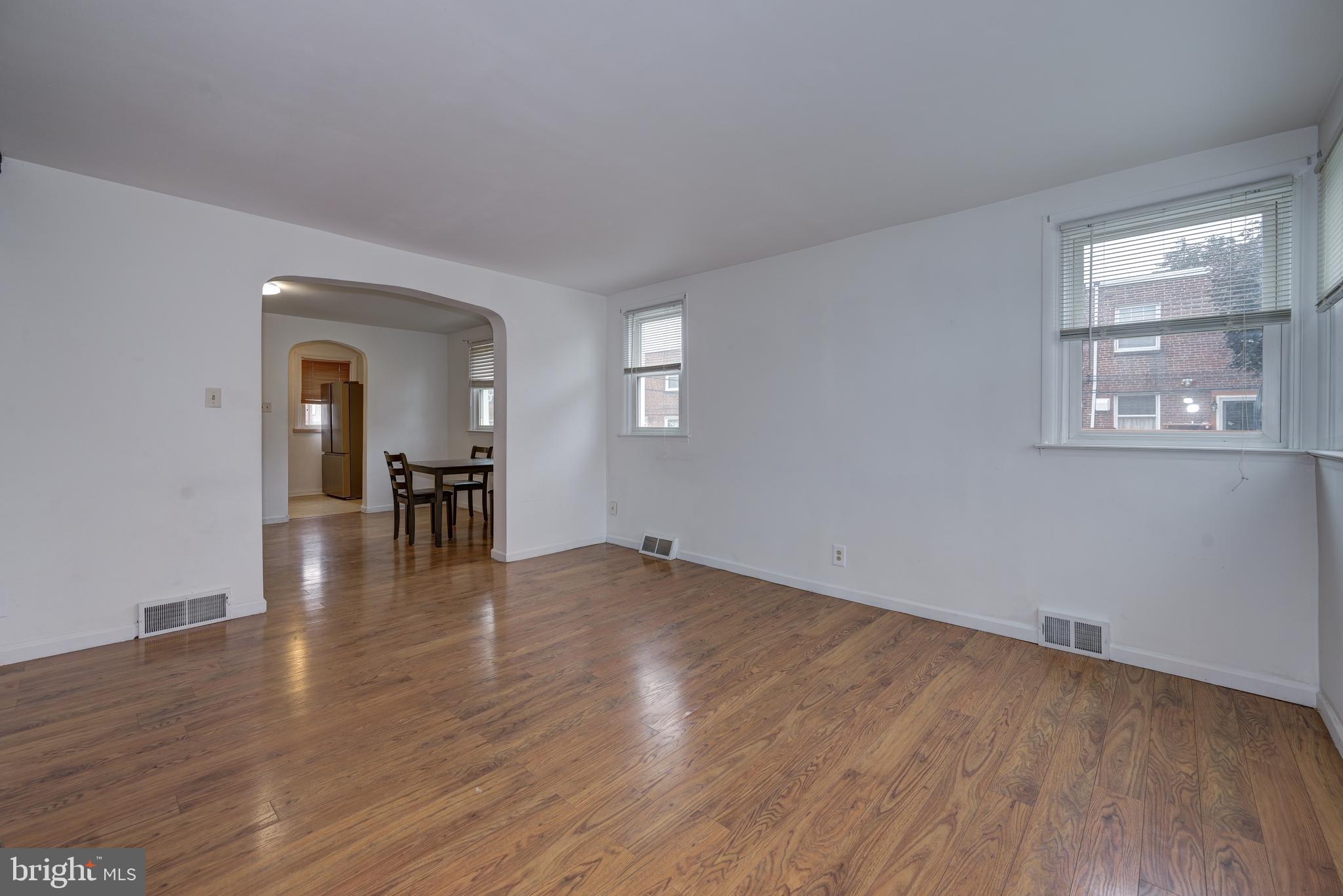 HOLMESBURG - Residential