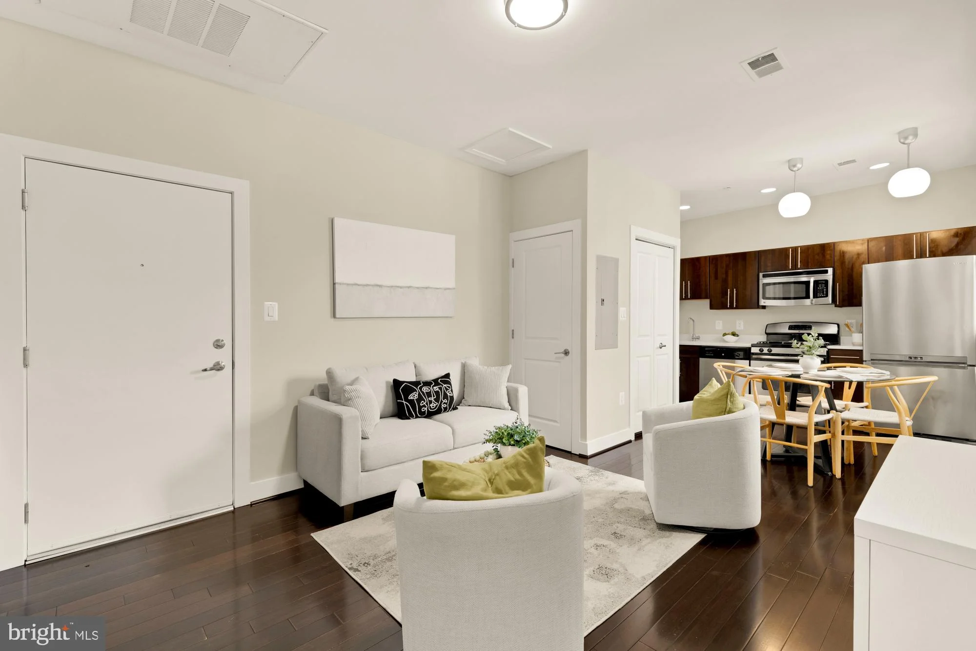 315 G Street NE Unit 303
