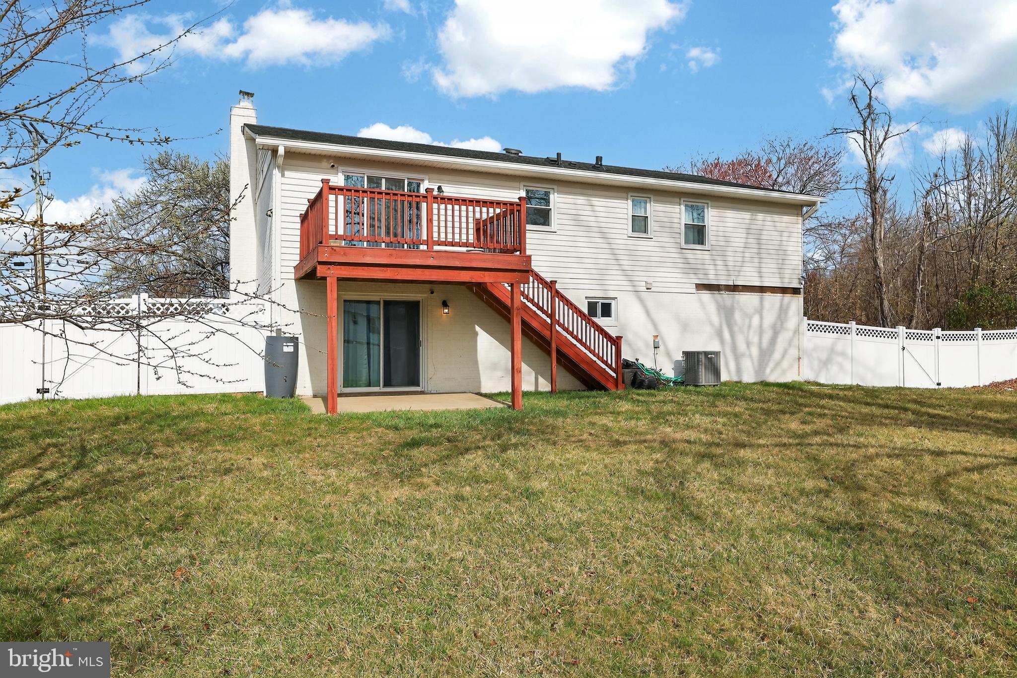 MARY-CATHERINE ESTATES - Residential