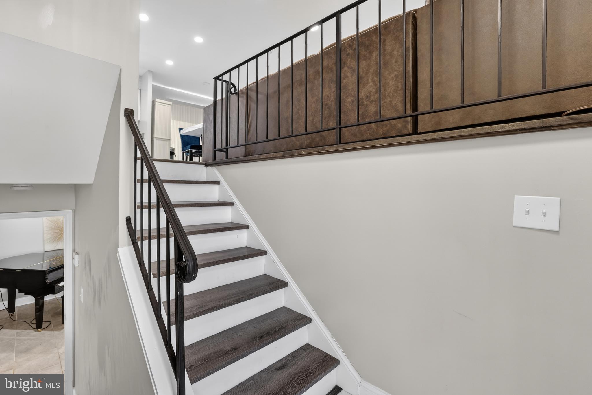 MARY-CATHERINE ESTATES - Residential