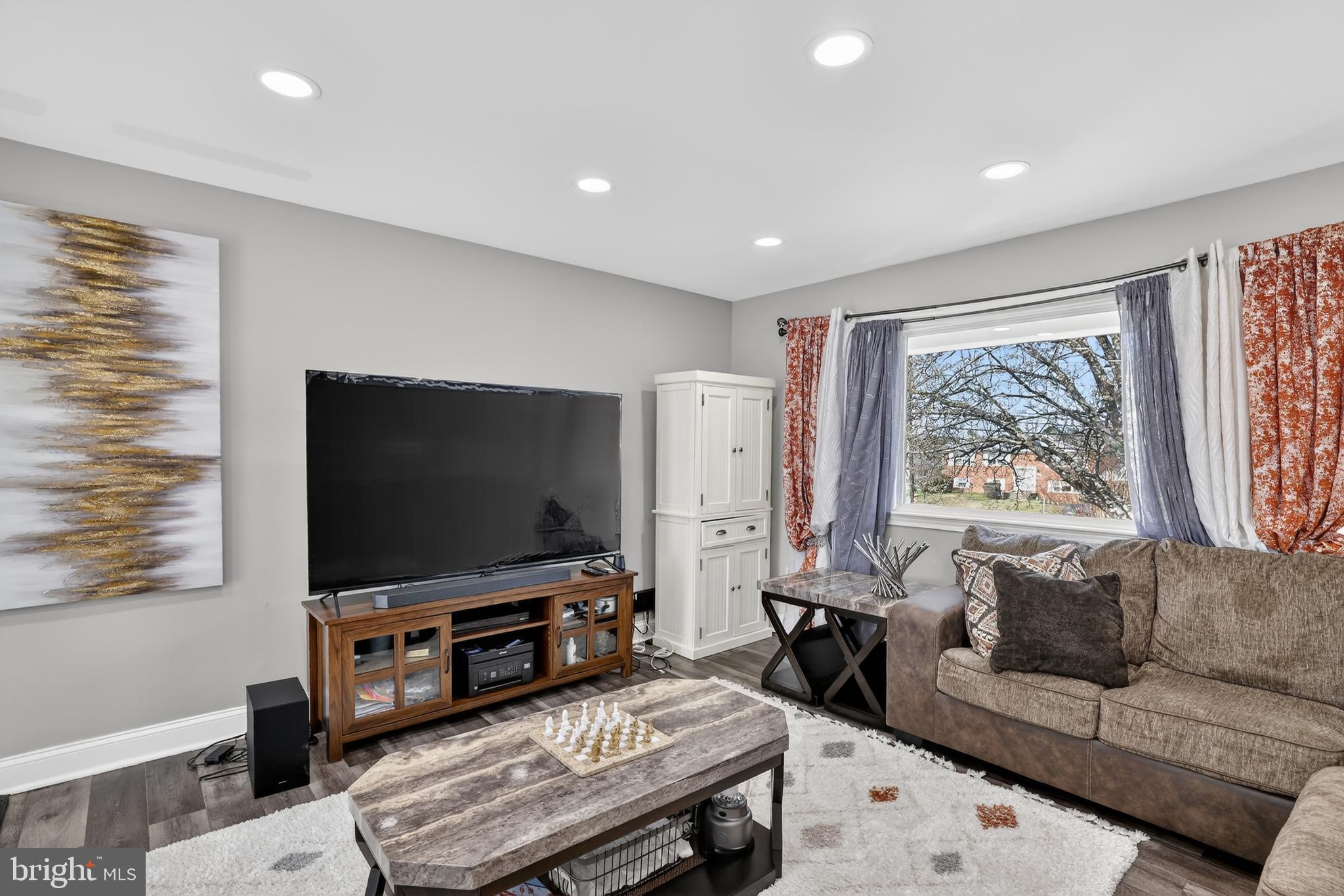 MARY-CATHERINE ESTATES - Residential