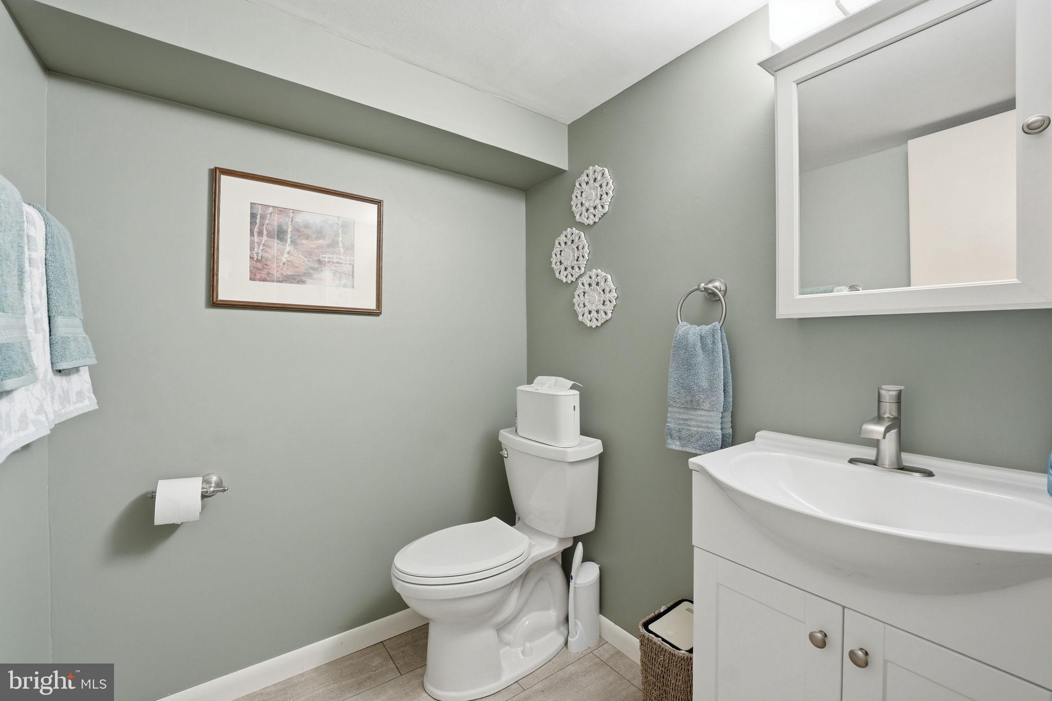 LAKE JACKSON - Residential