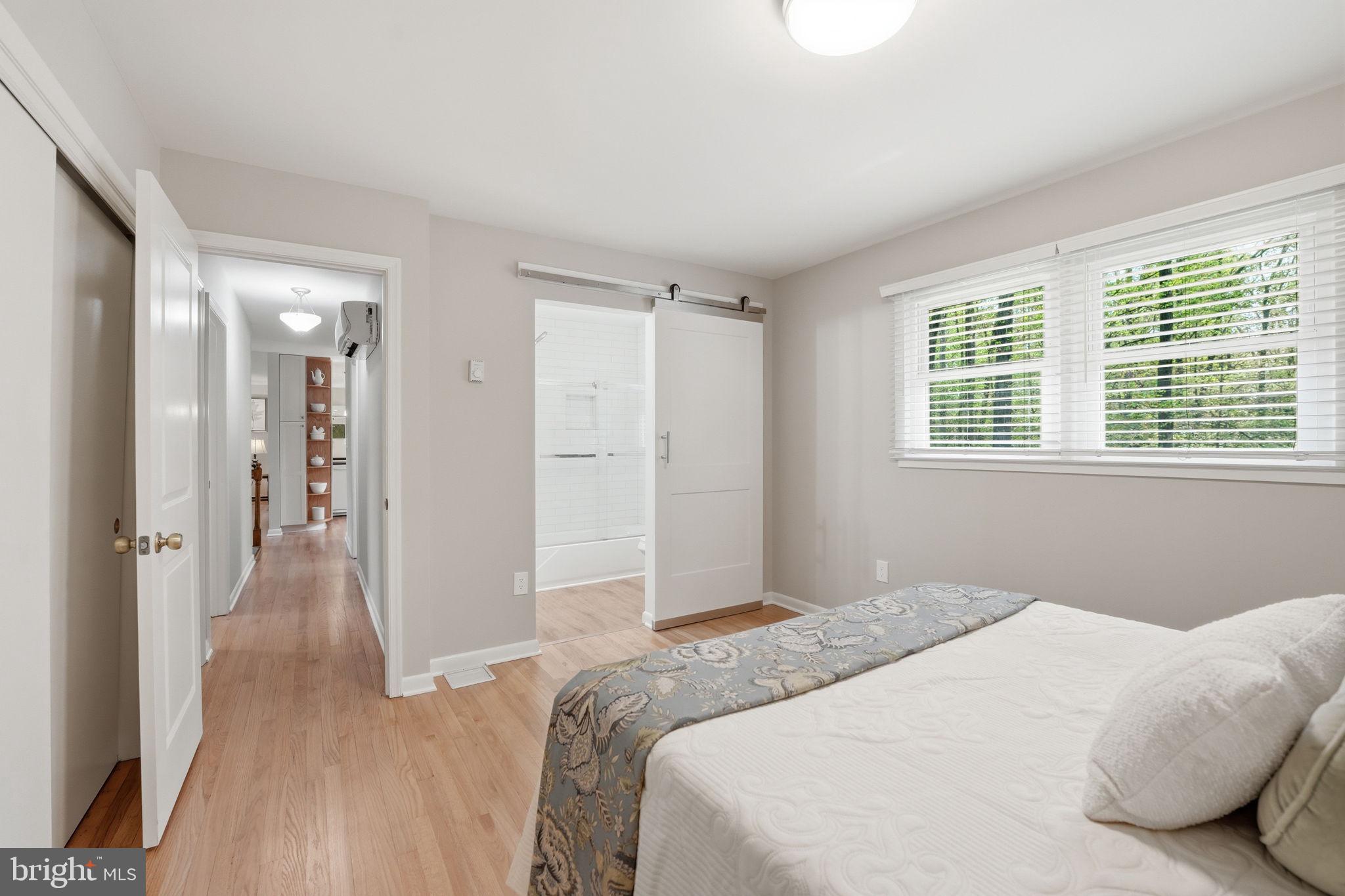 LAKE JACKSON - Residential