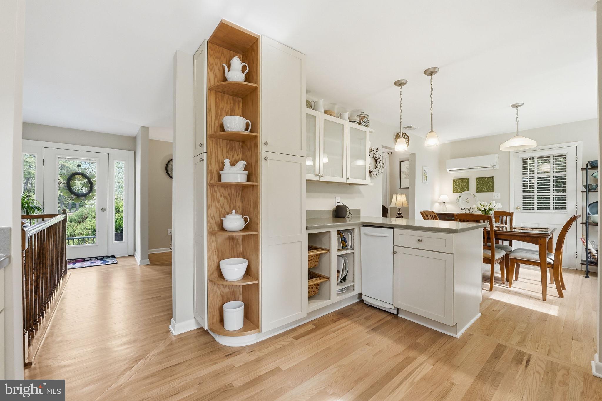 LAKE JACKSON - Residential