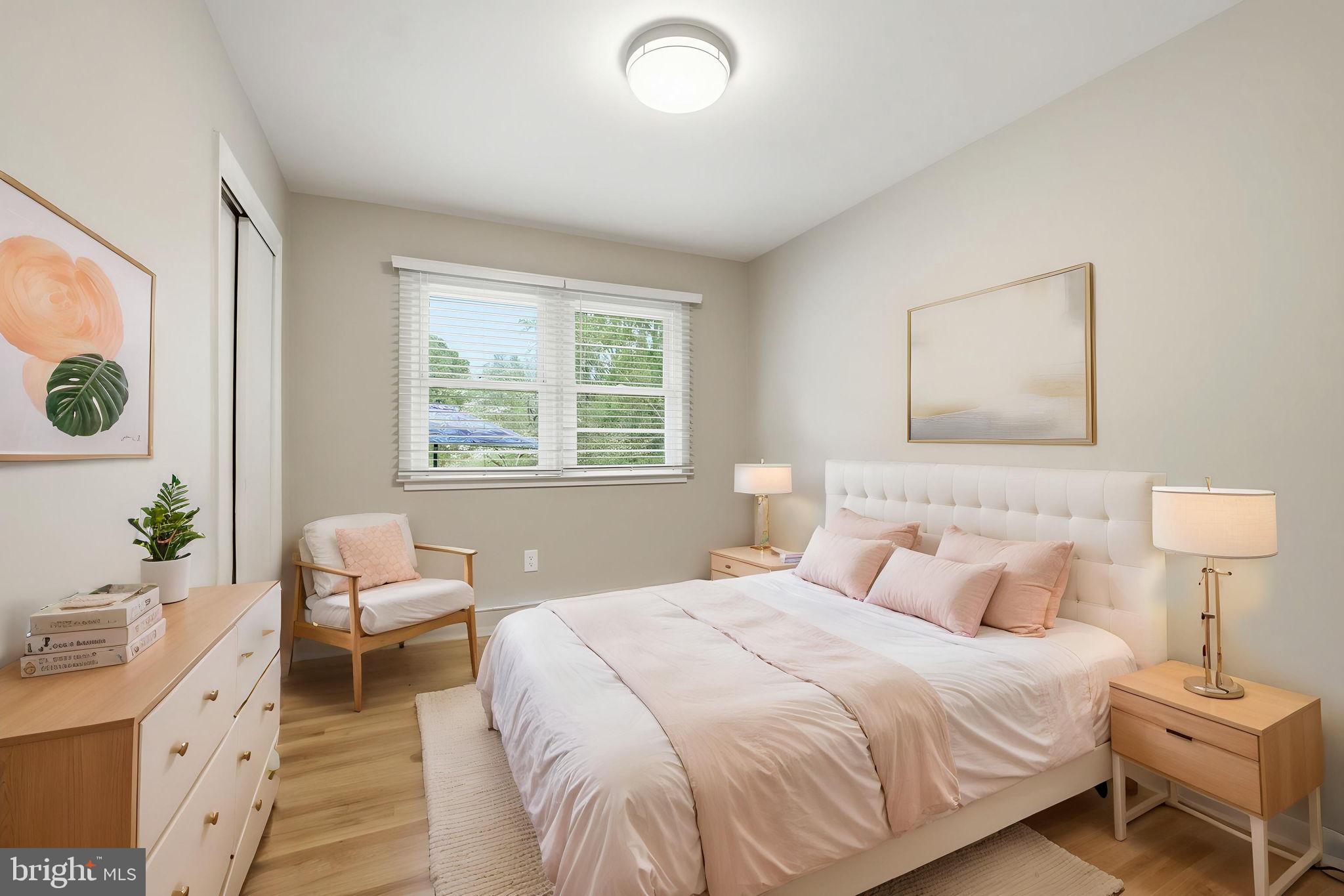 LAKE JACKSON - Residential