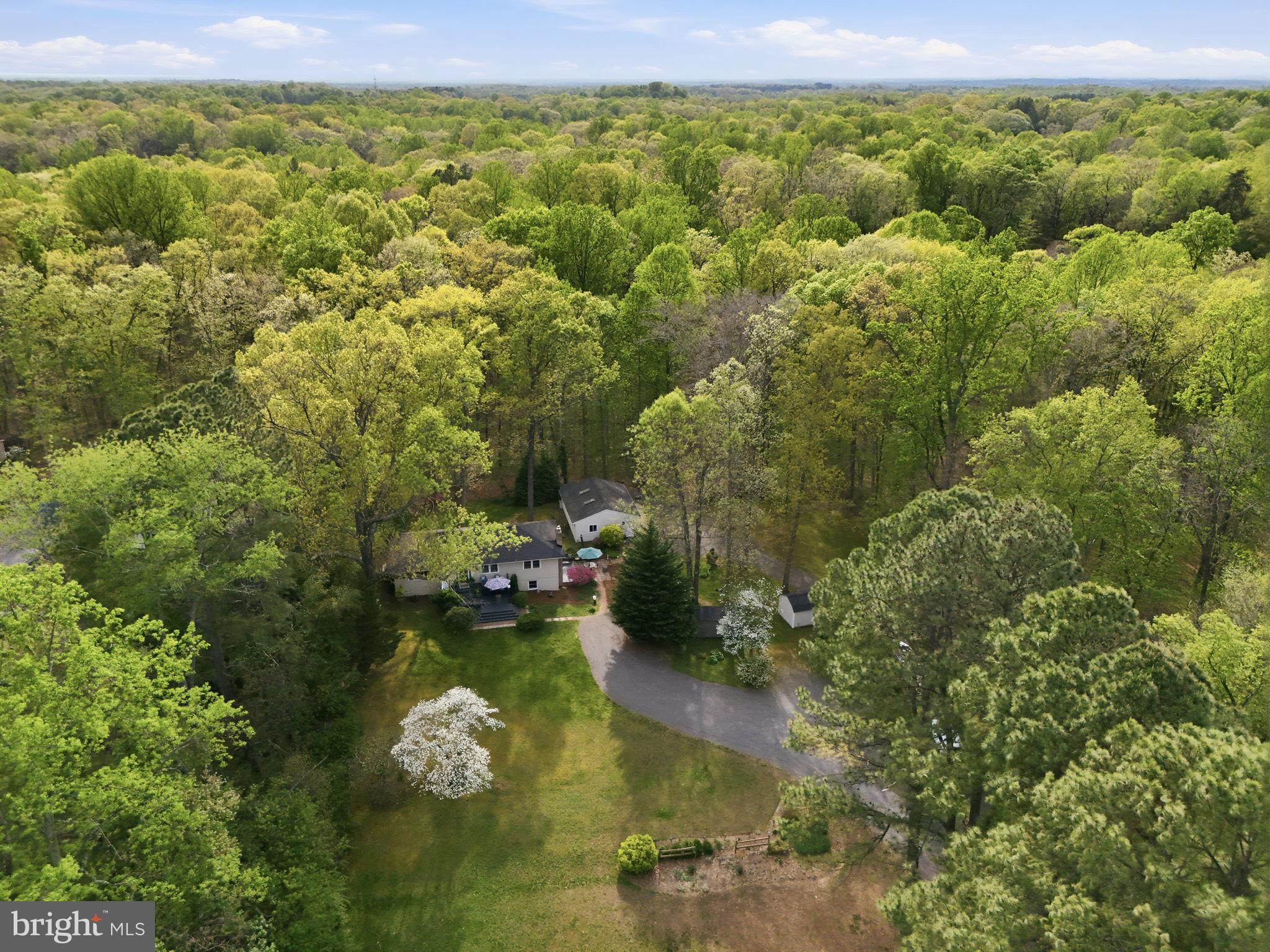 LAKE JACKSON - Residential