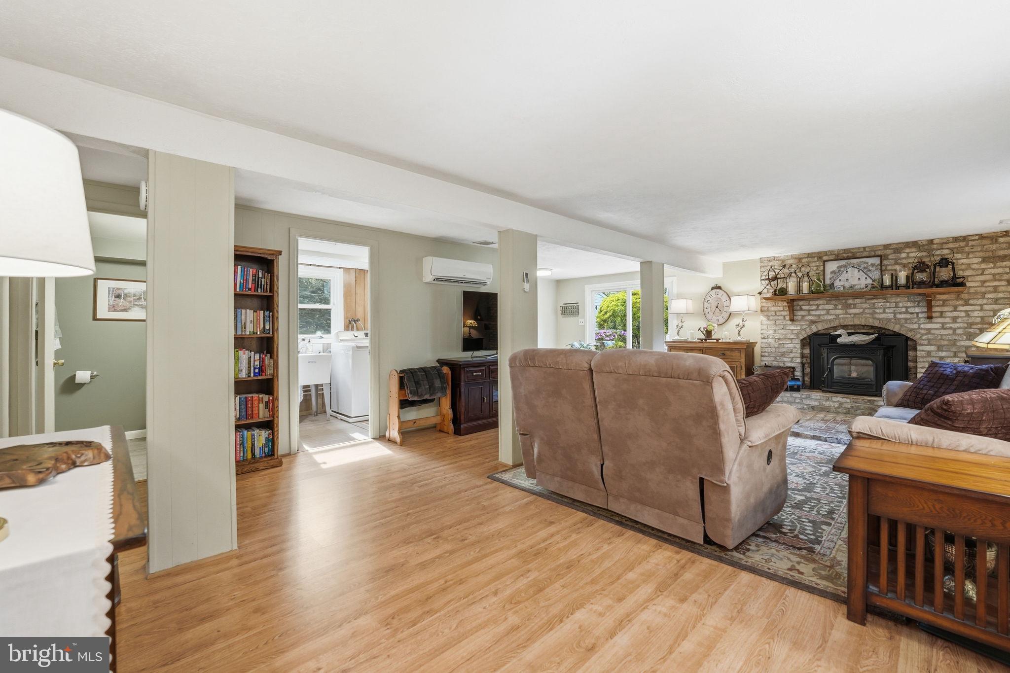 LAKE JACKSON - Residential