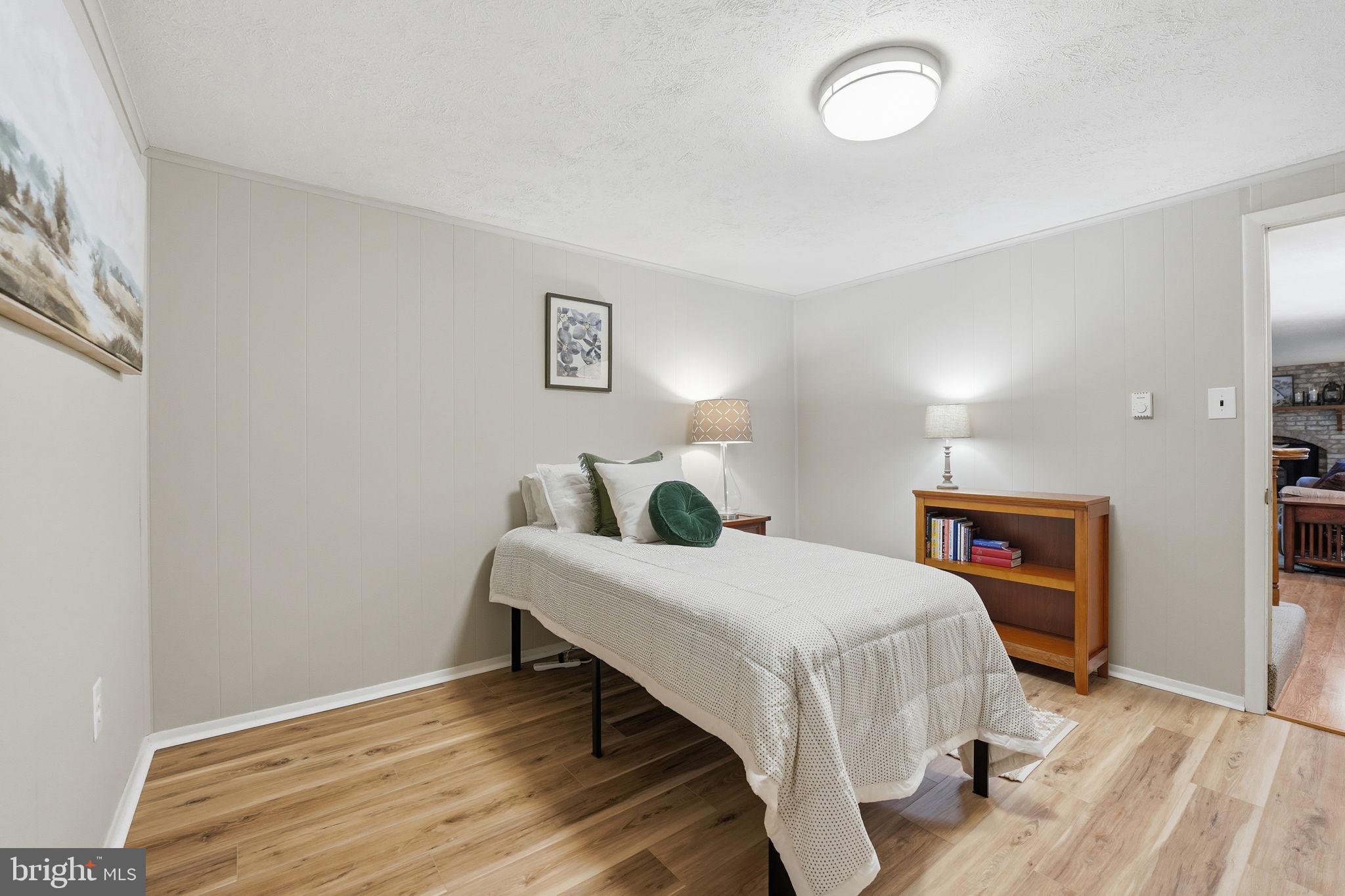 LAKE JACKSON - Residential