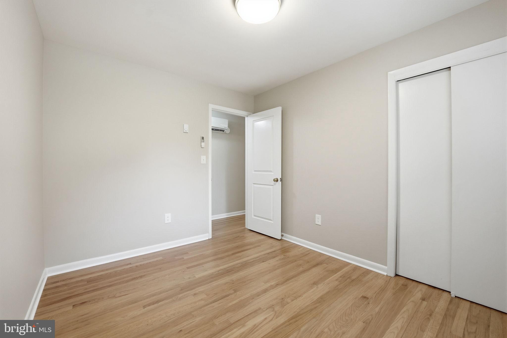 LAKE JACKSON - Residential