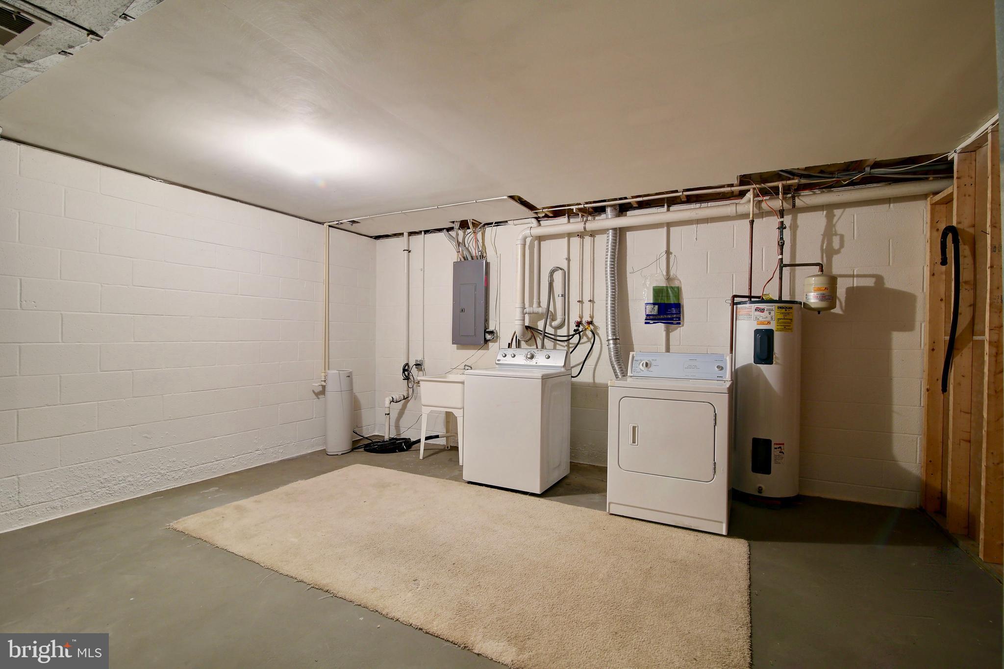 FOUNTAINVIEW - Residential