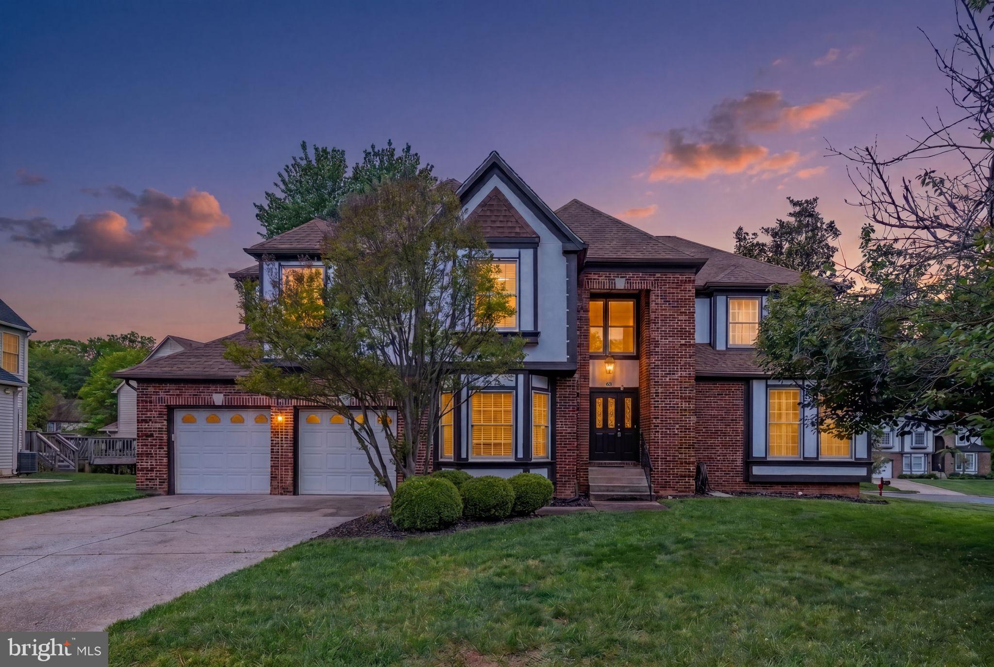 63 RUTHERFORD CIRCLE