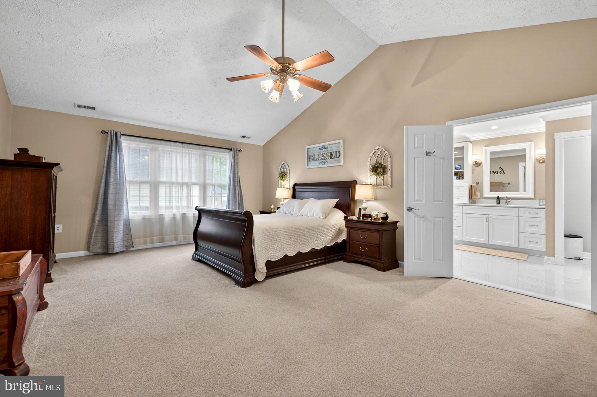 COUNTRYSIDE - Residential