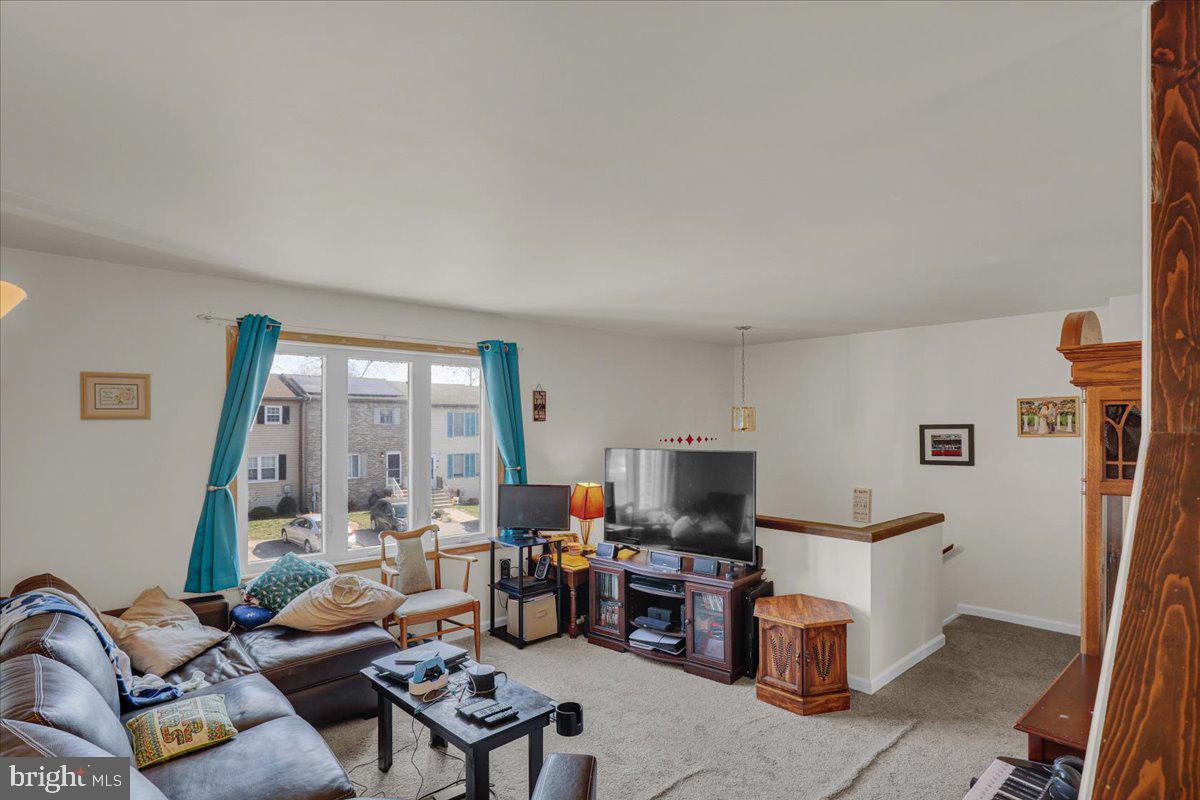 VALLEY GREEN - Residential