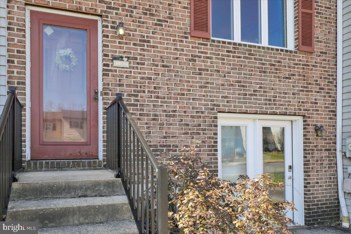 VALLEY GREEN - Residential