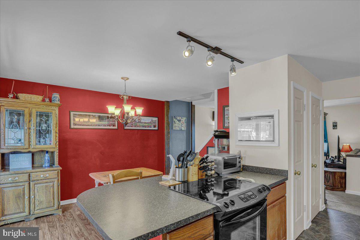 VALLEY GREEN - Residential