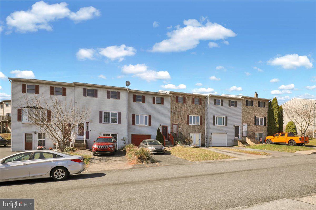 VALLEY GREEN - Residential