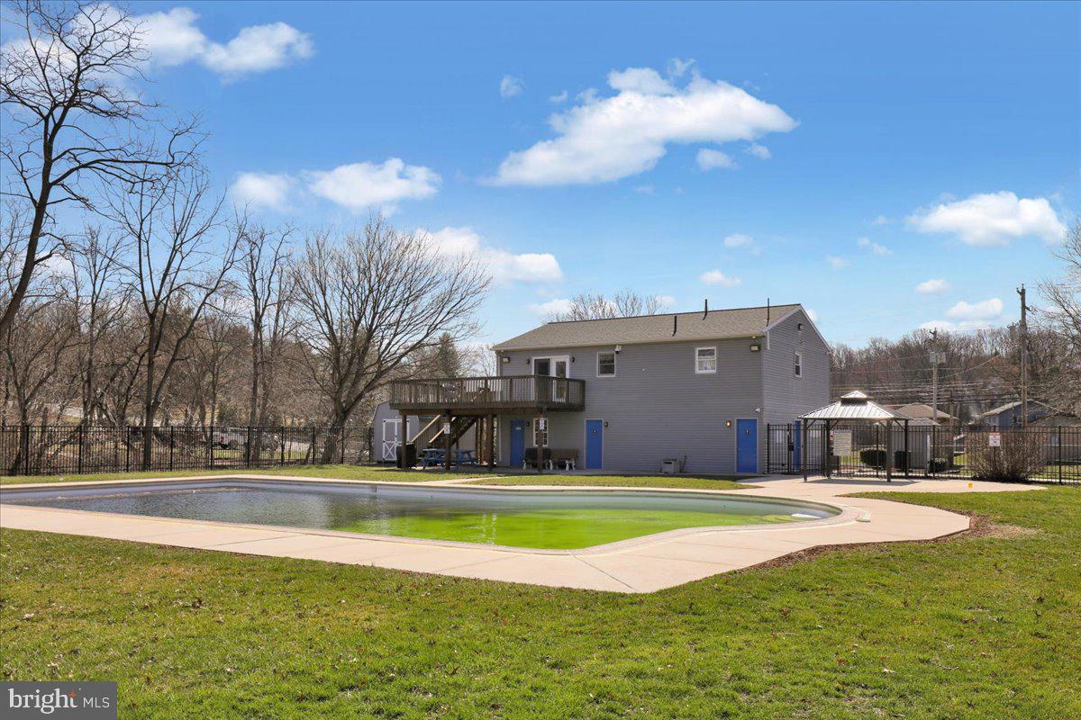 VALLEY GREEN - Residential