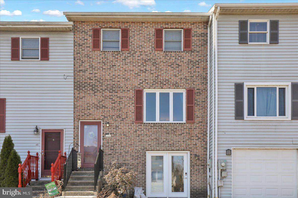 VALLEY GREEN - Residential