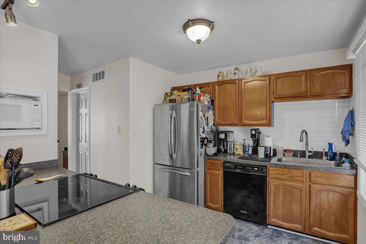 VALLEY GREEN - Residential