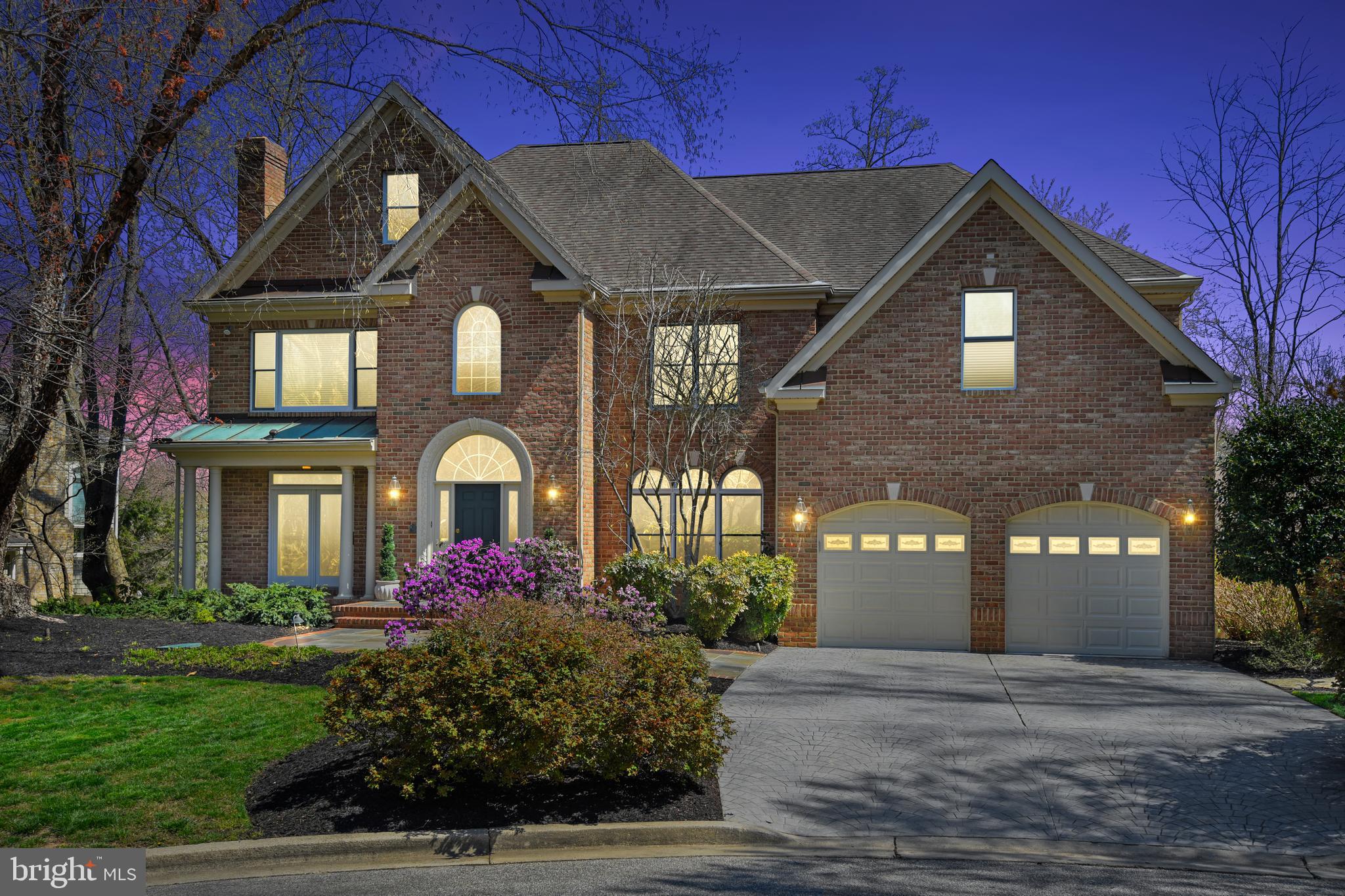 SANCTUARY AT SOUTH RIVER - Residential