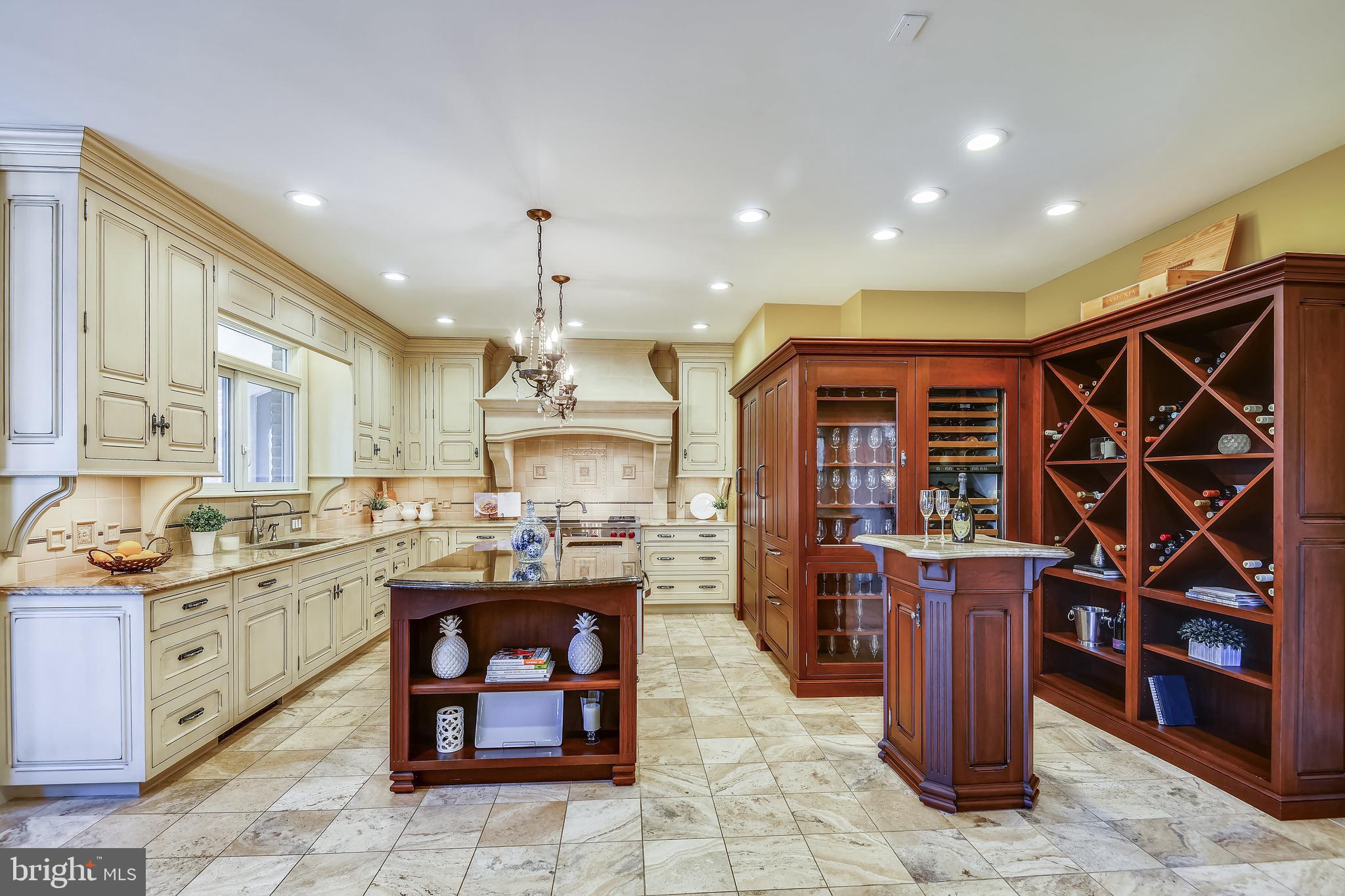 SANCTUARY AT SOUTH RIVER - Residential