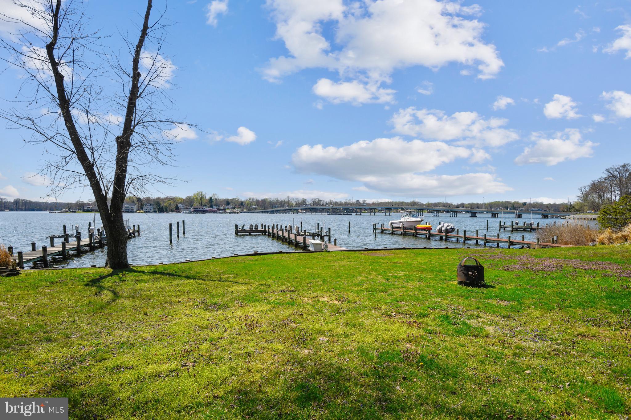 SANCTUARY AT SOUTH RIVER - Residential
