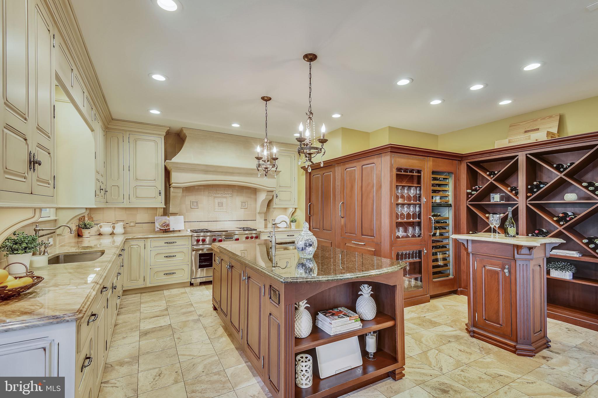 SANCTUARY AT SOUTH RIVER - Residential