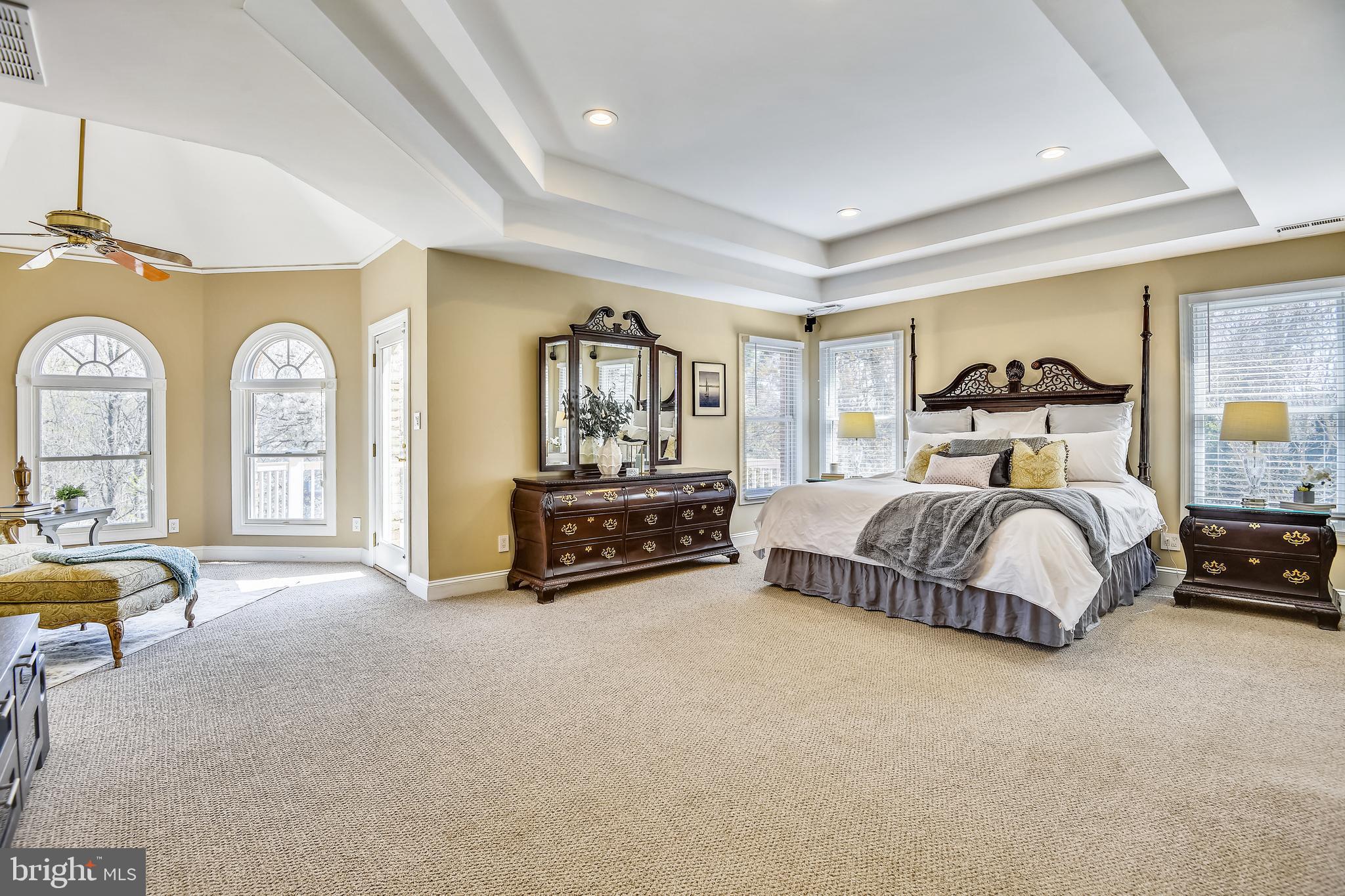 SANCTUARY AT SOUTH RIVER - Residential