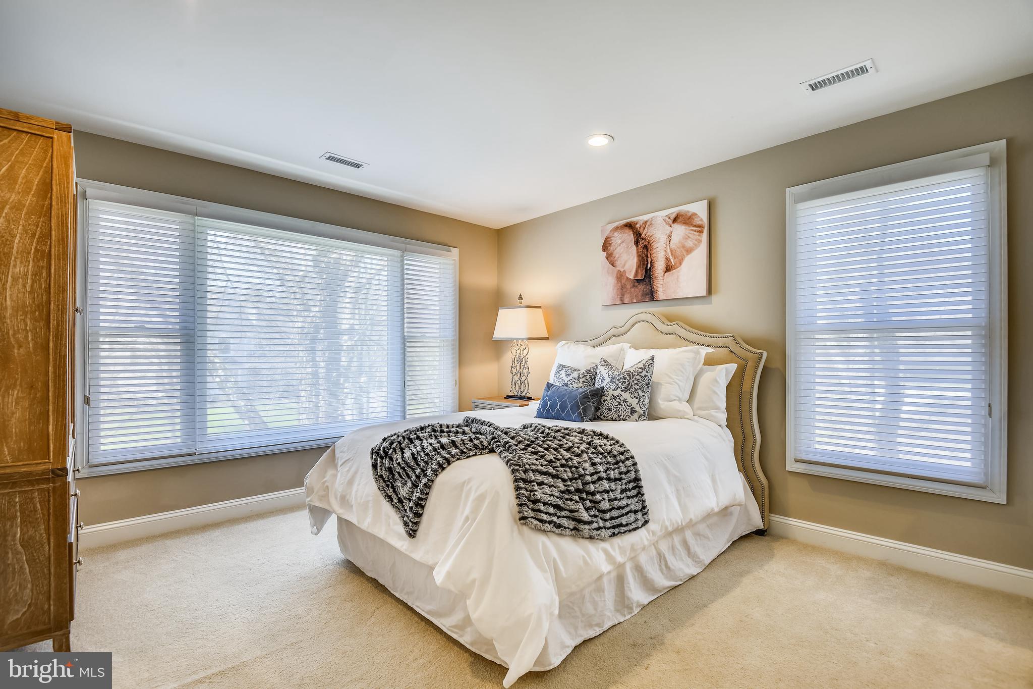 SANCTUARY AT SOUTH RIVER - Residential