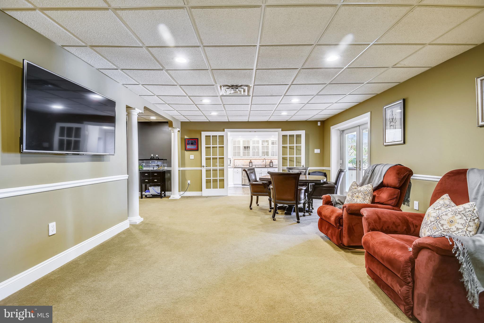 SANCTUARY AT SOUTH RIVER - Residential