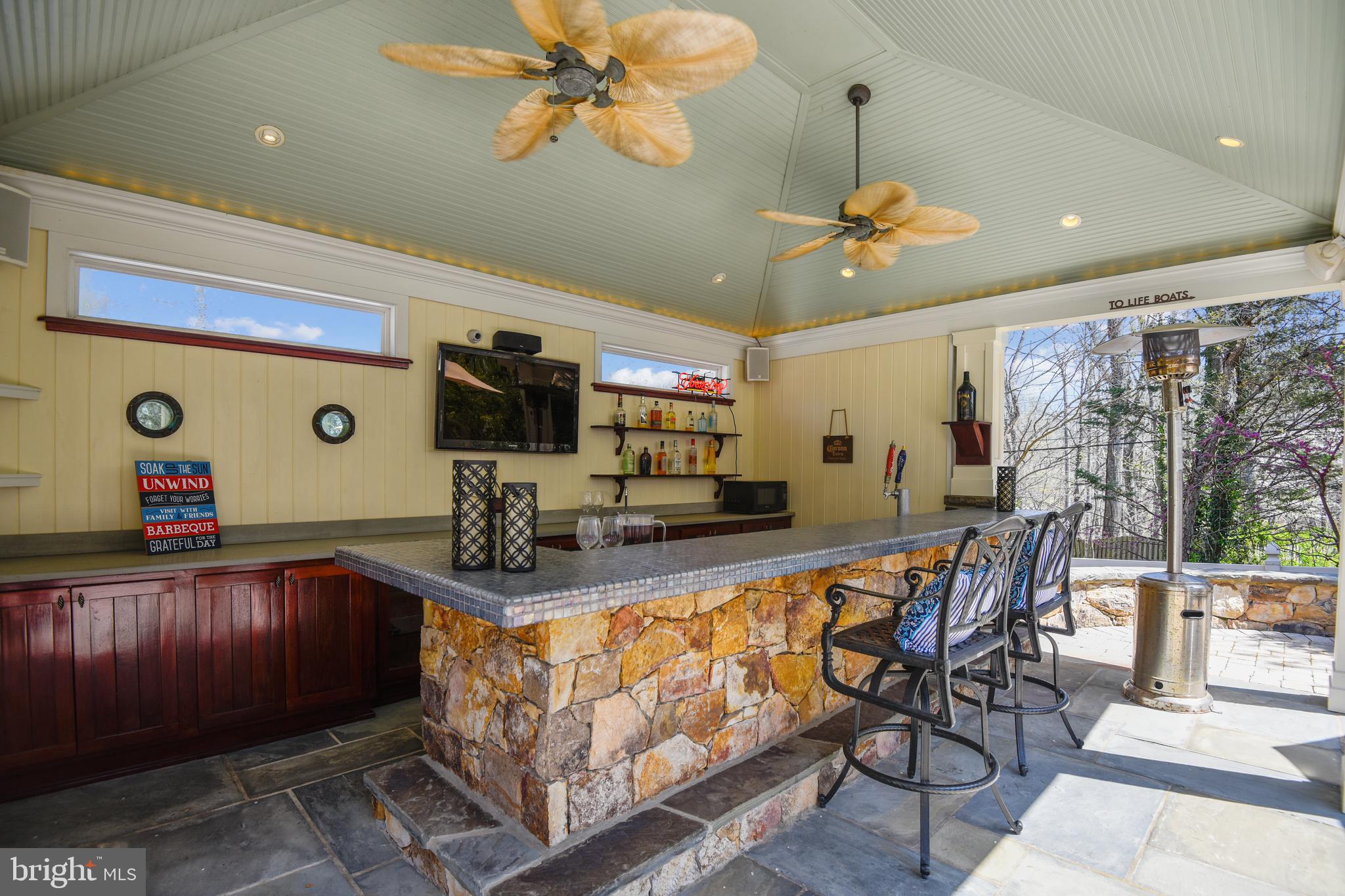 SANCTUARY AT SOUTH RIVER - Residential