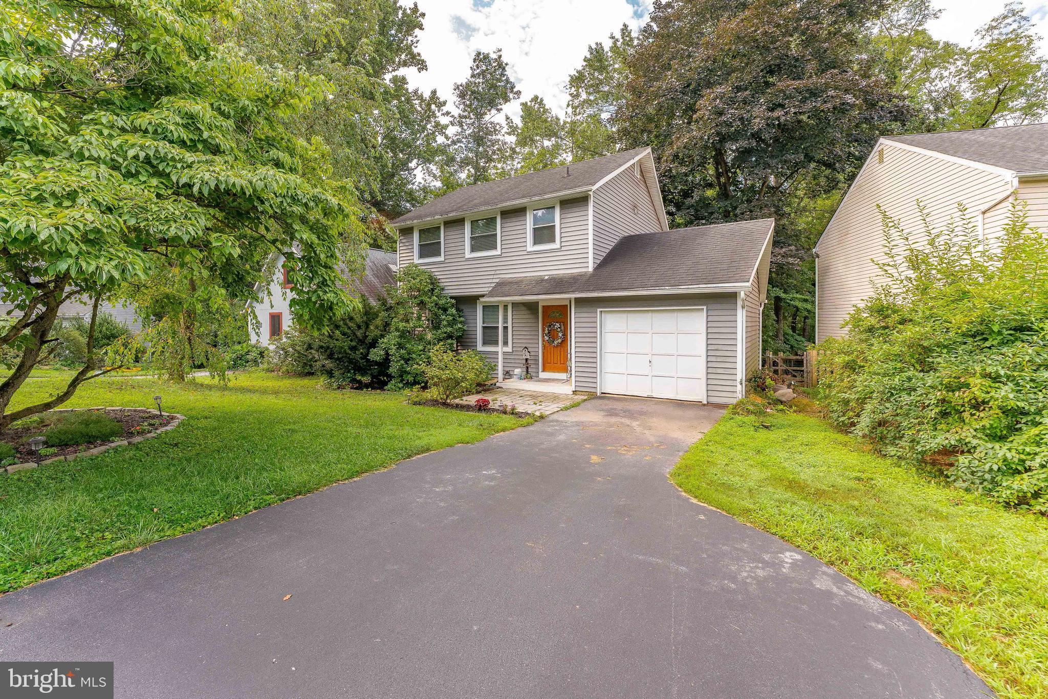 1114 VERMONT LANE